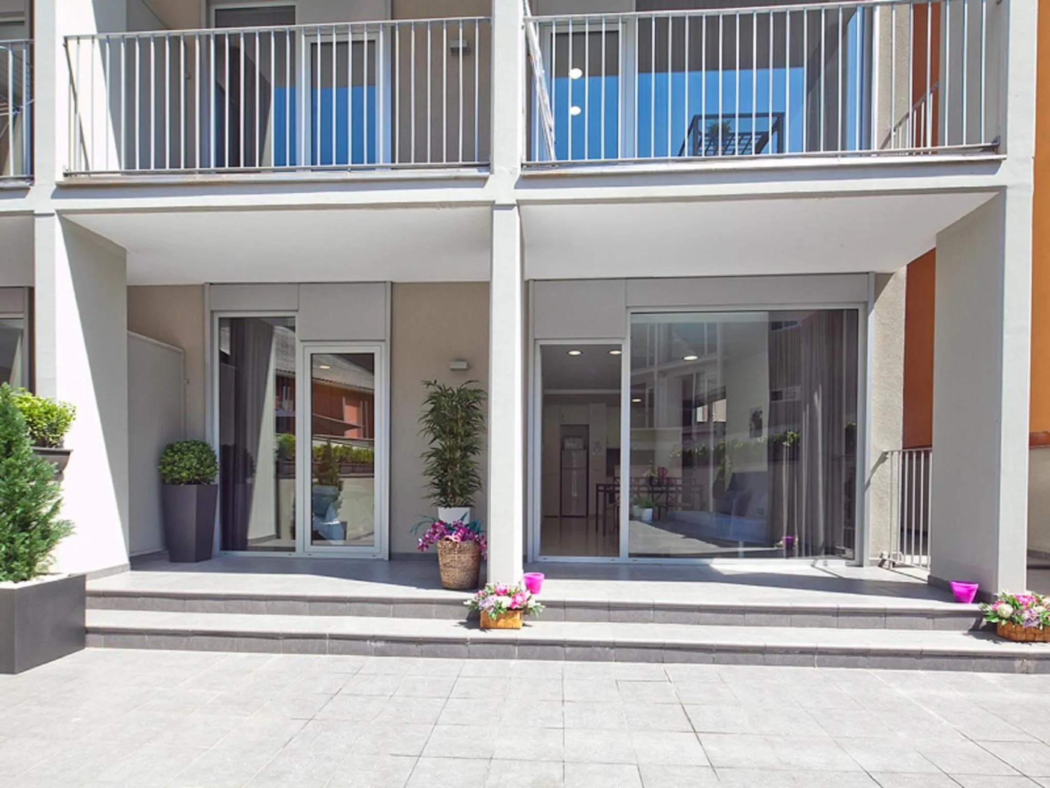 Patio in Charmsuites Paralel