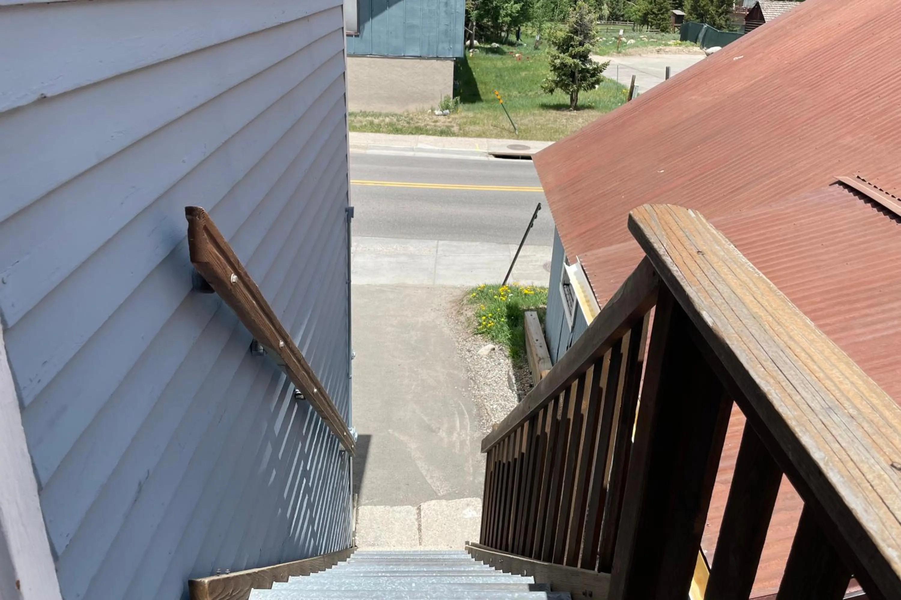 Facade/entrance in Fireside Inn & Hostel