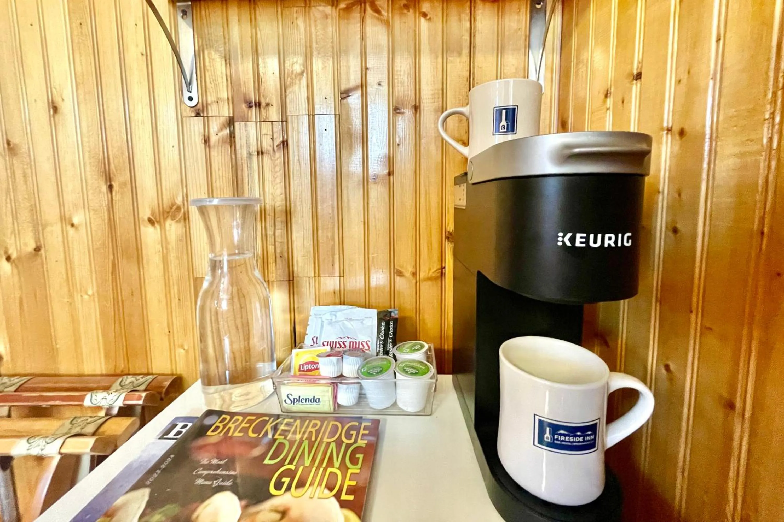 Coffee/tea facilities in Fireside Inn & Hostel