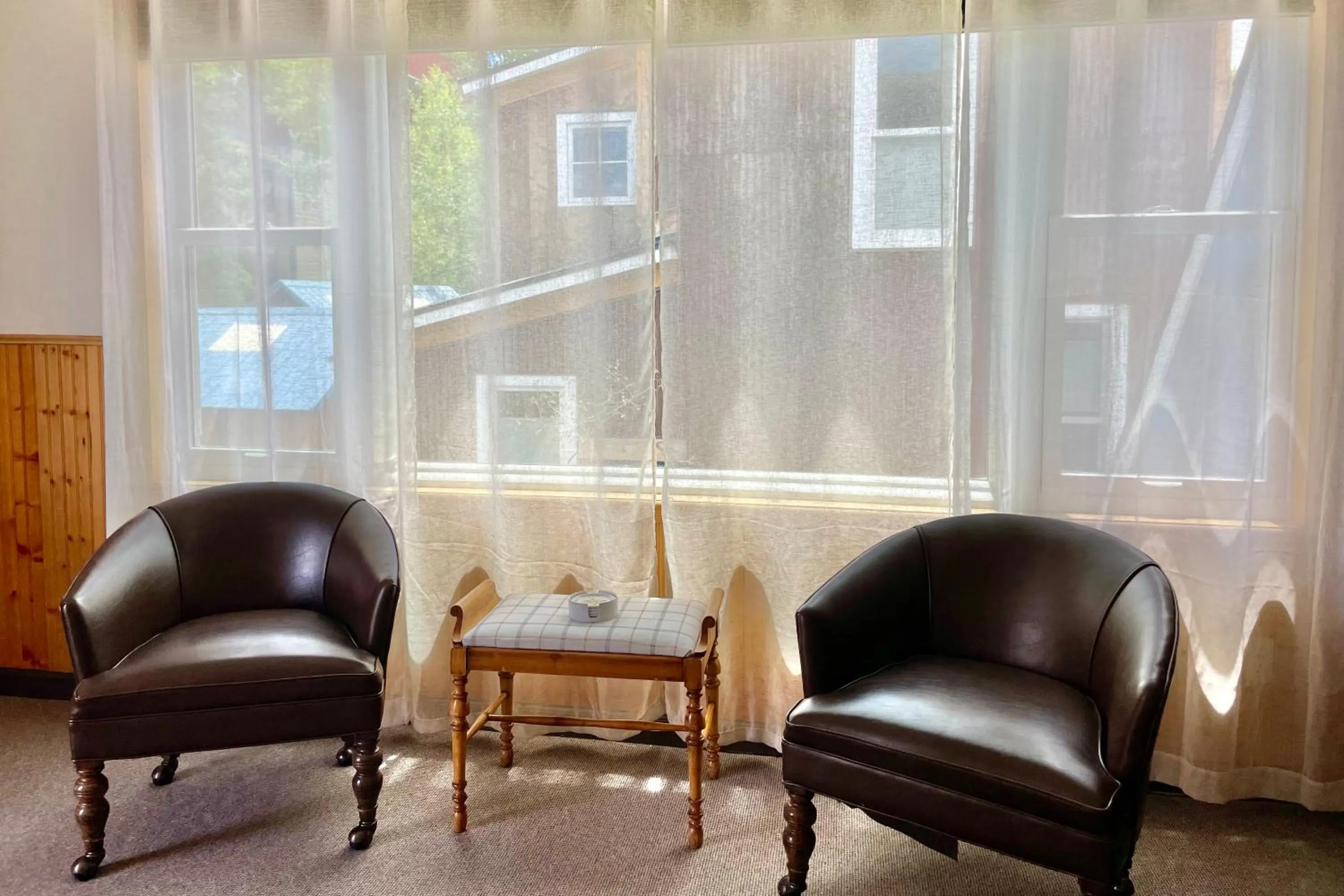 Seating area in Fireside Inn & Hostel