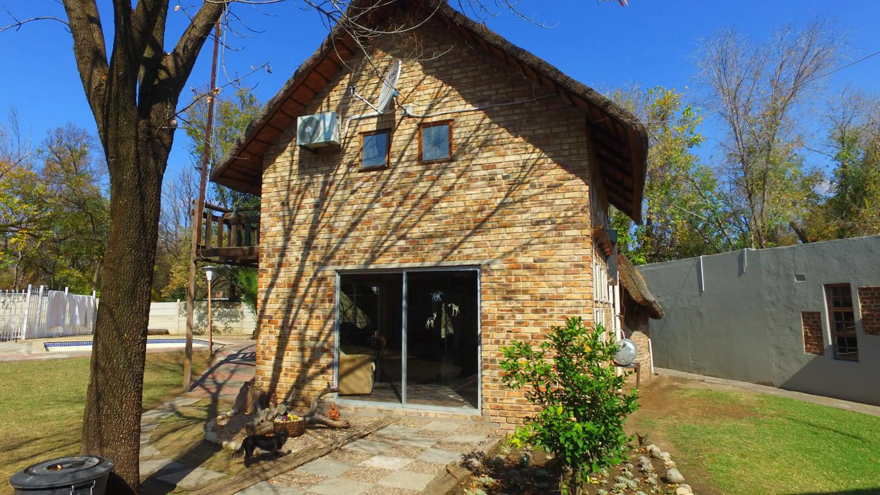 Property building in Lighthouse