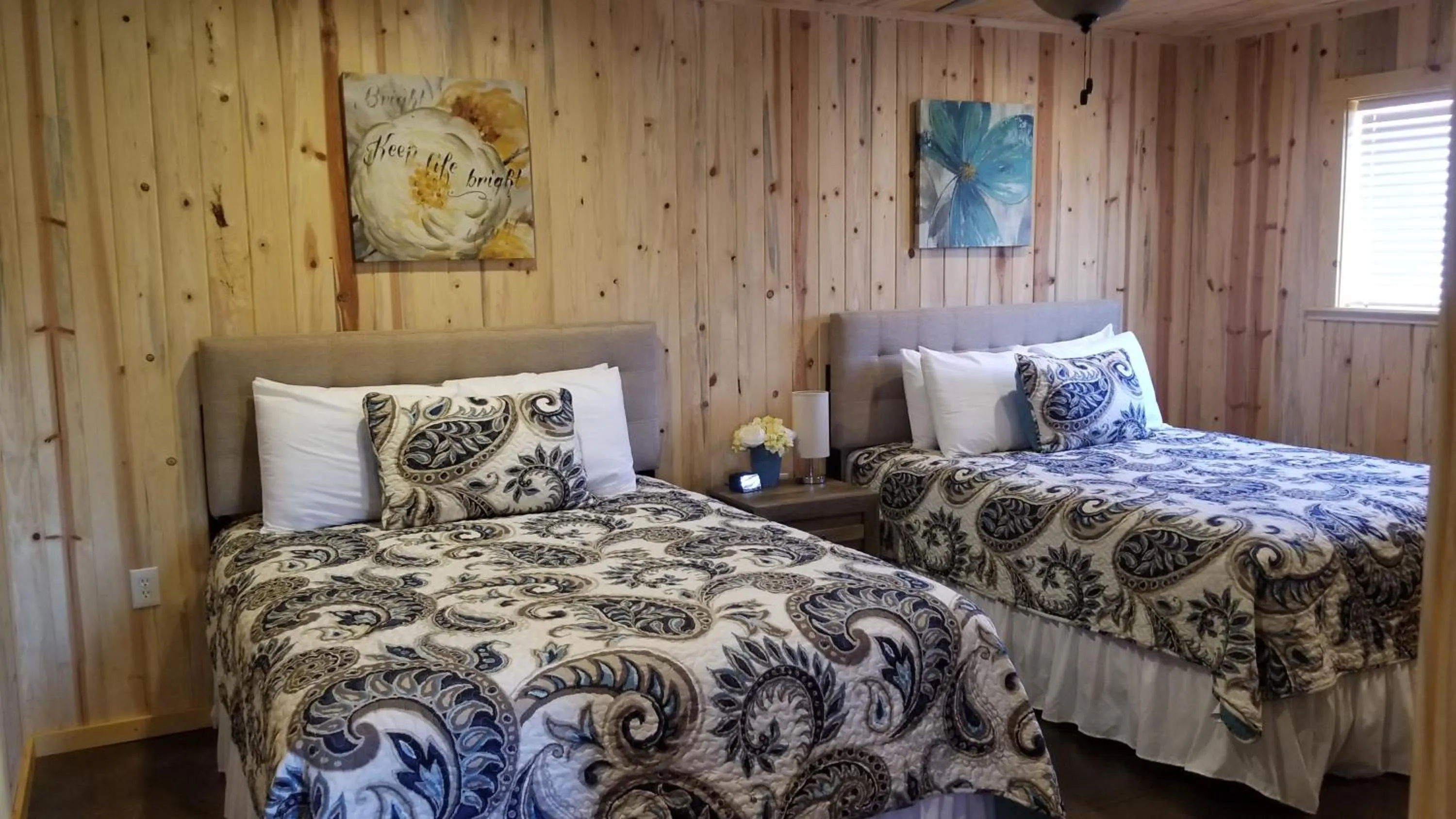 One-Bedroom Chalet in Bluff Gardens