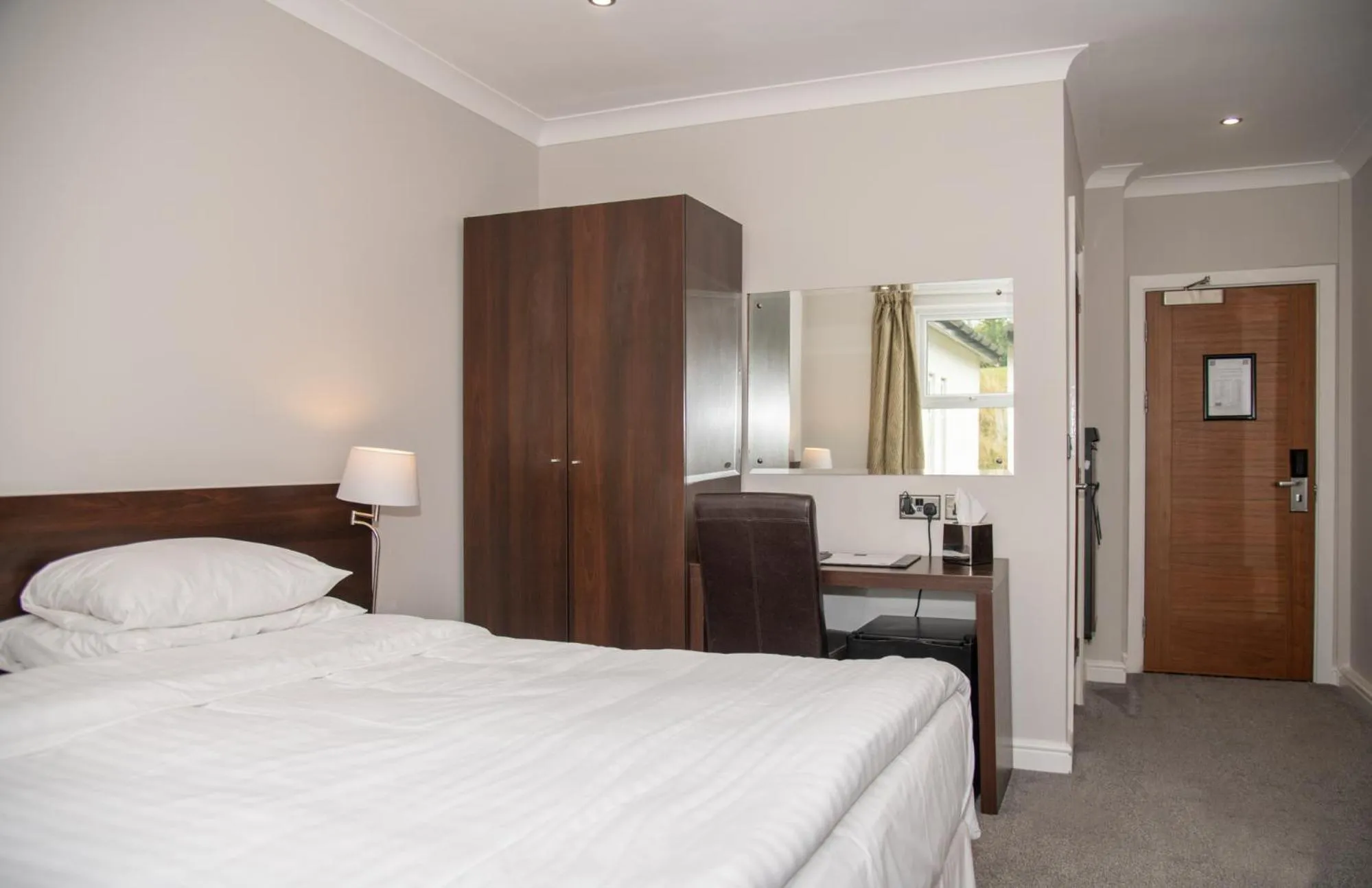 Bedroom, Bed in The Kinmel & Kinspa