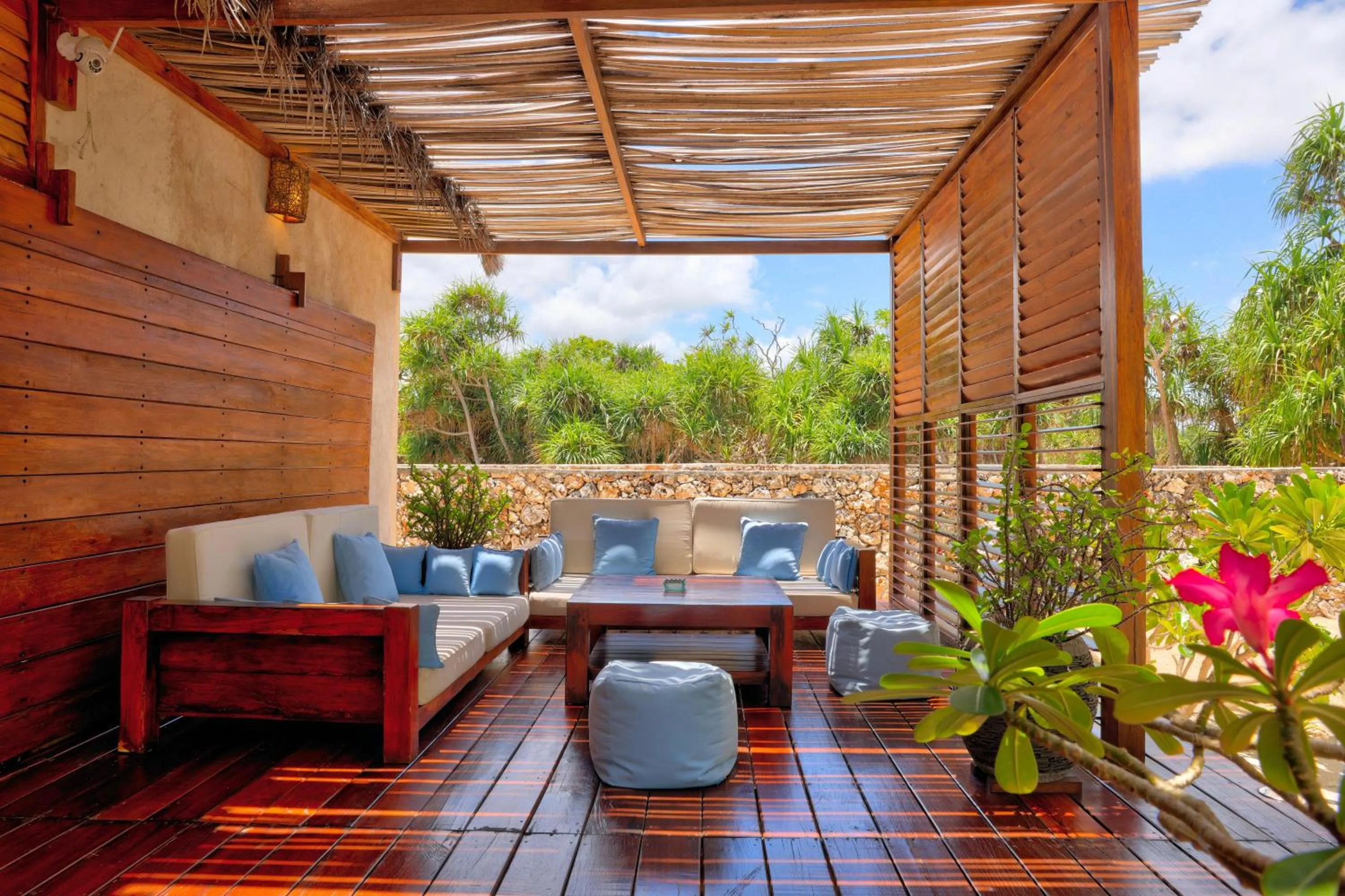 Lounge or bar in Loedi Bungalows Rote