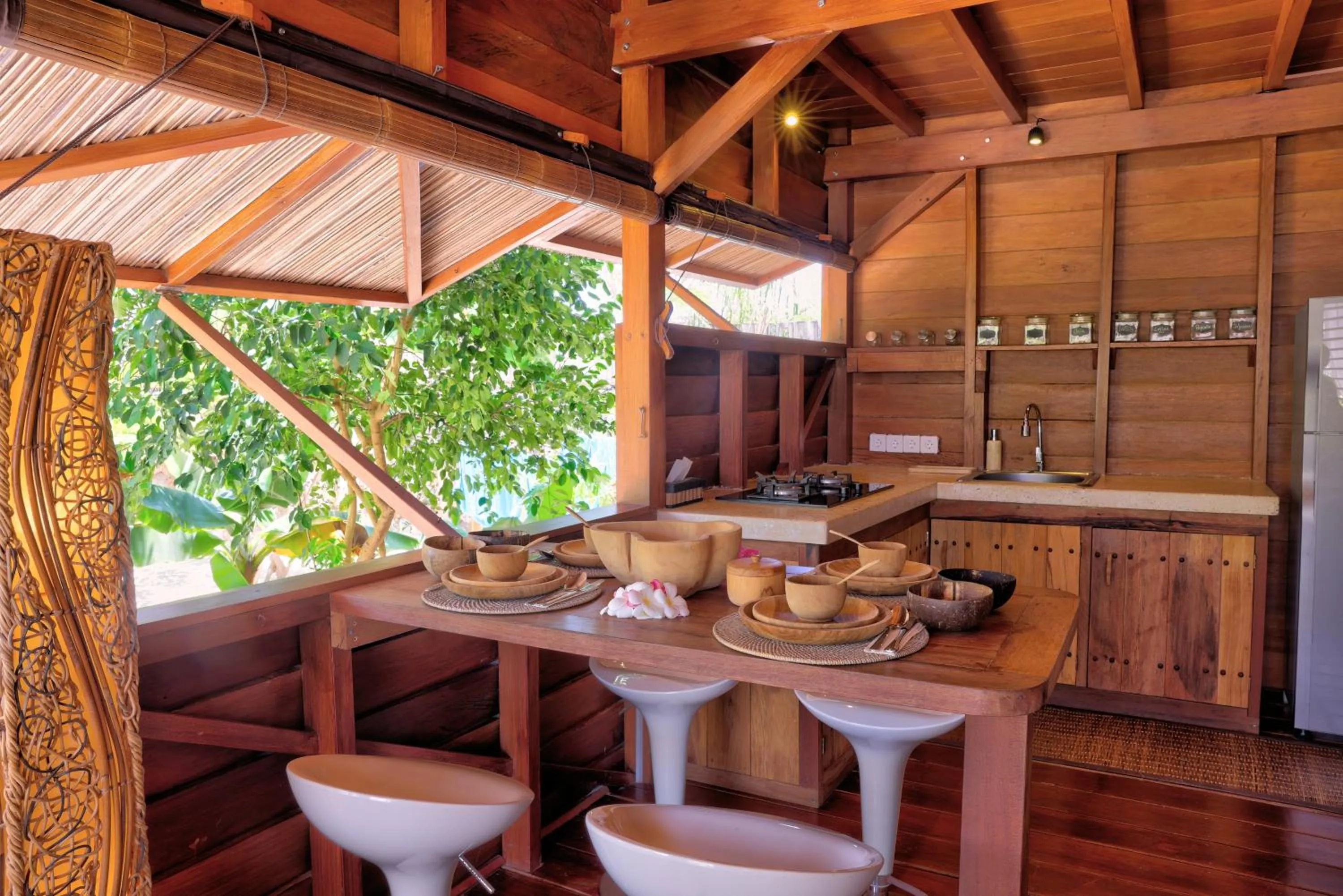 kitchen in Loedi Bungalows Rote