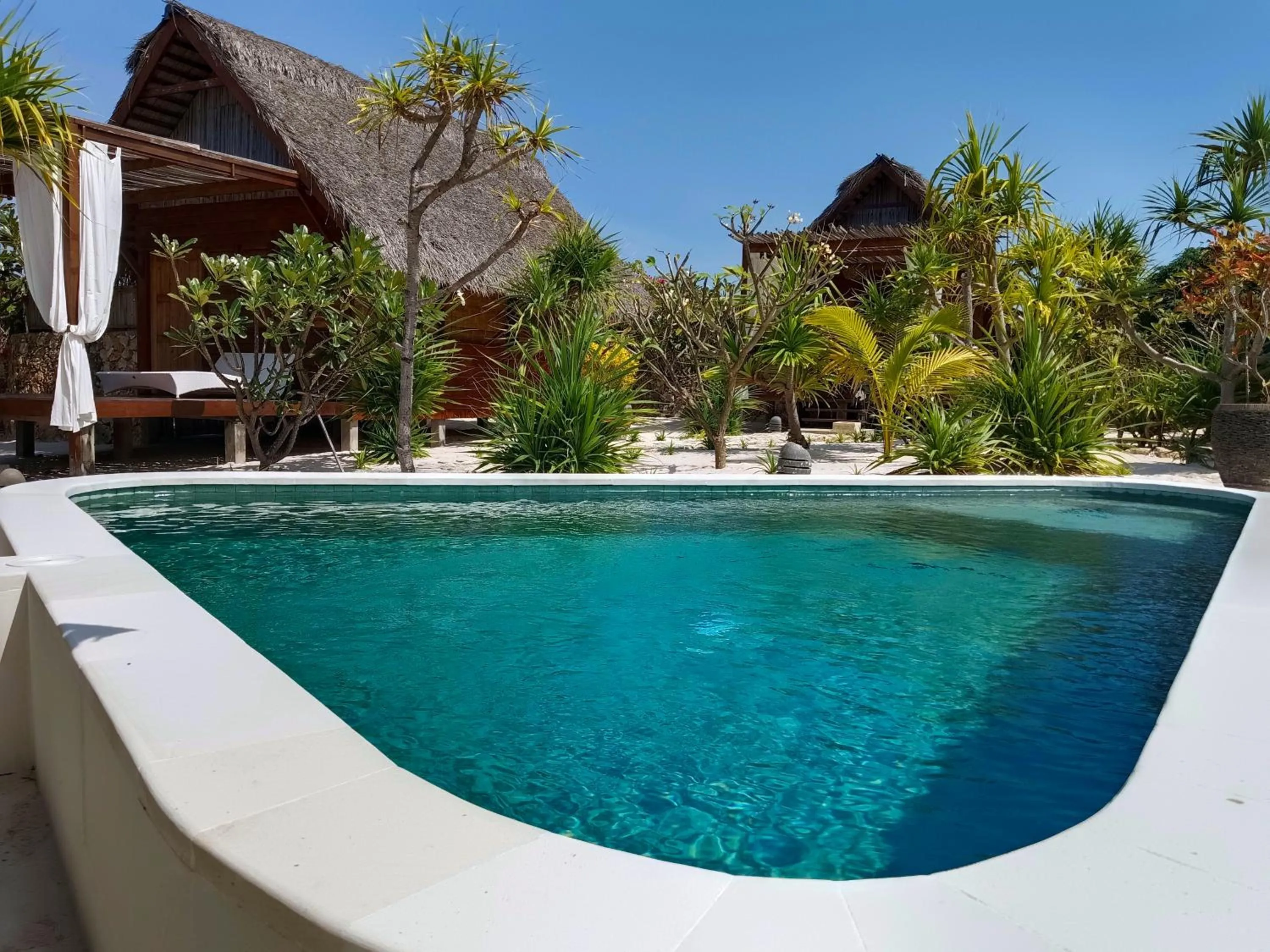 Photo of the whole room in Loedi Bungalows Rote