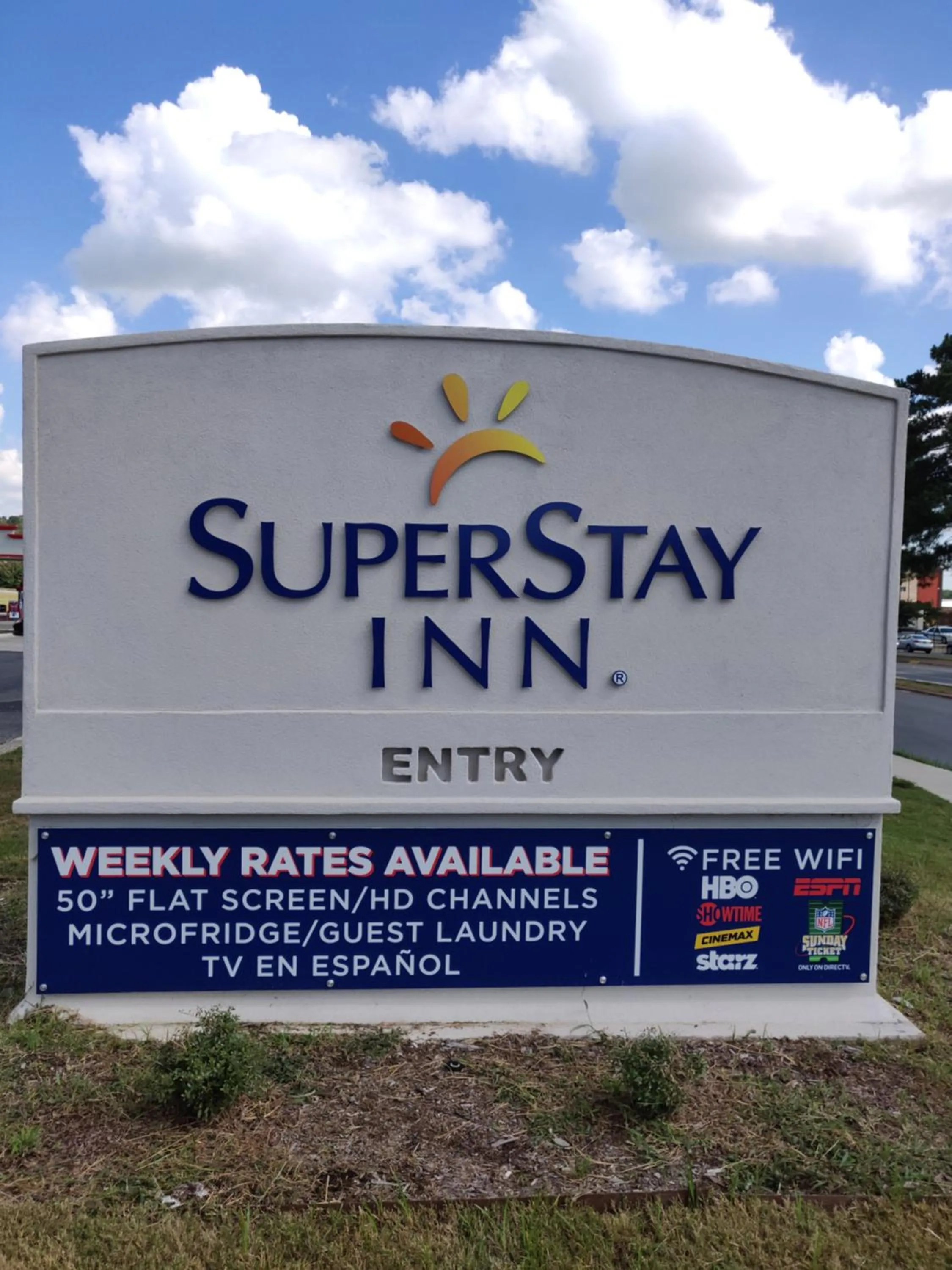 Property building in Super Stay Inn