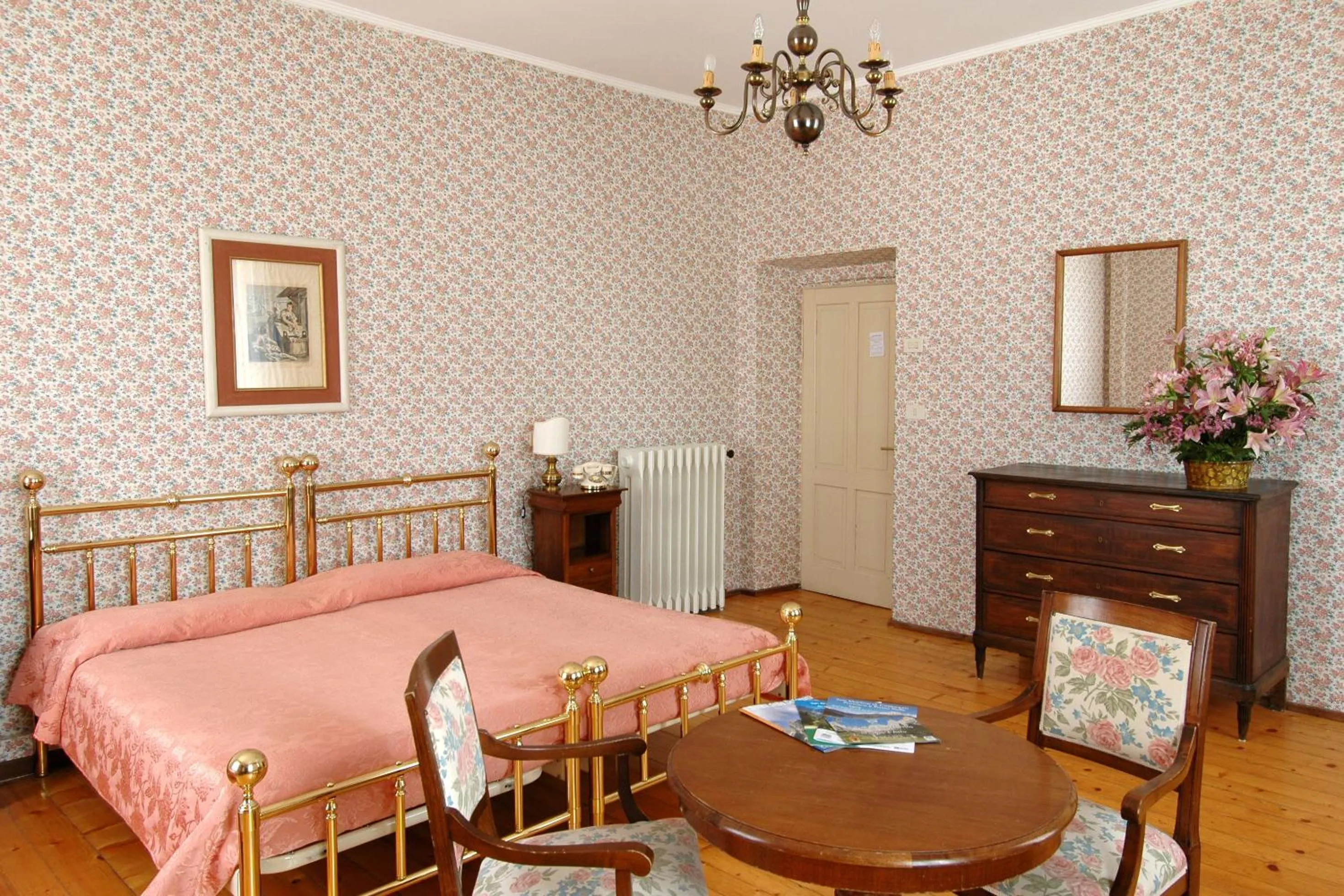 Photo of the whole room, Bed in TH San Martino - Majestic Dolomiti Hotel