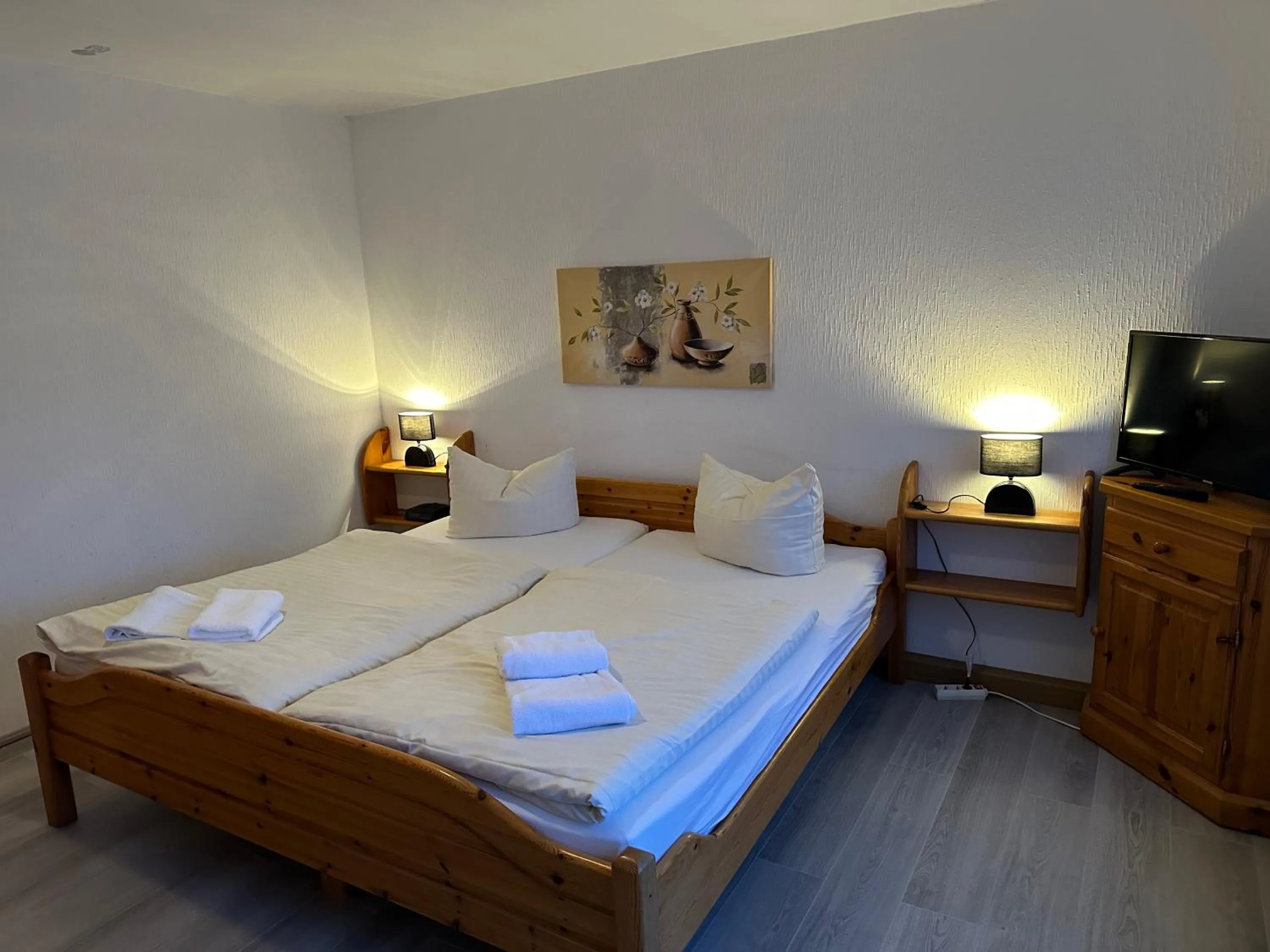 Bed in Pension Raststüb'l