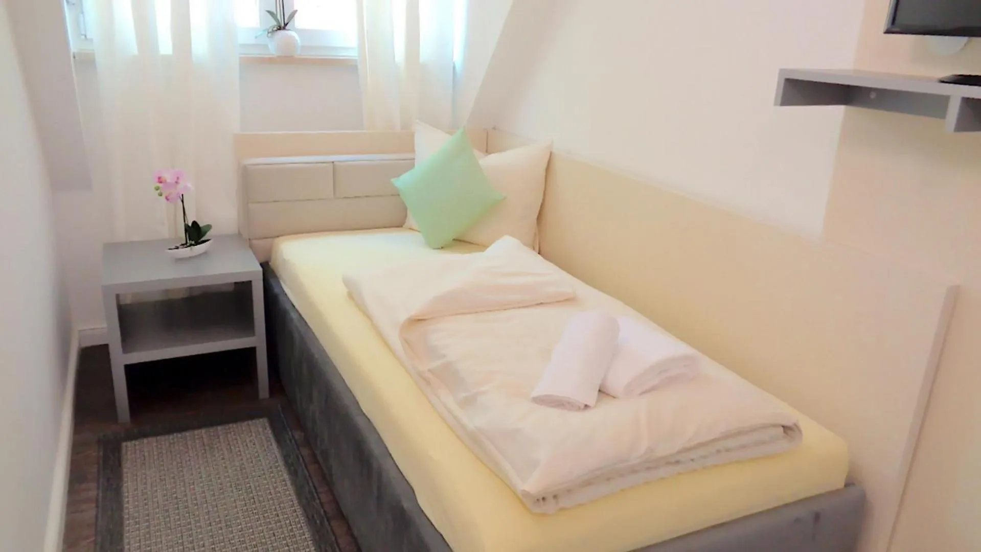 Bed in Hotel Stadt Soltau