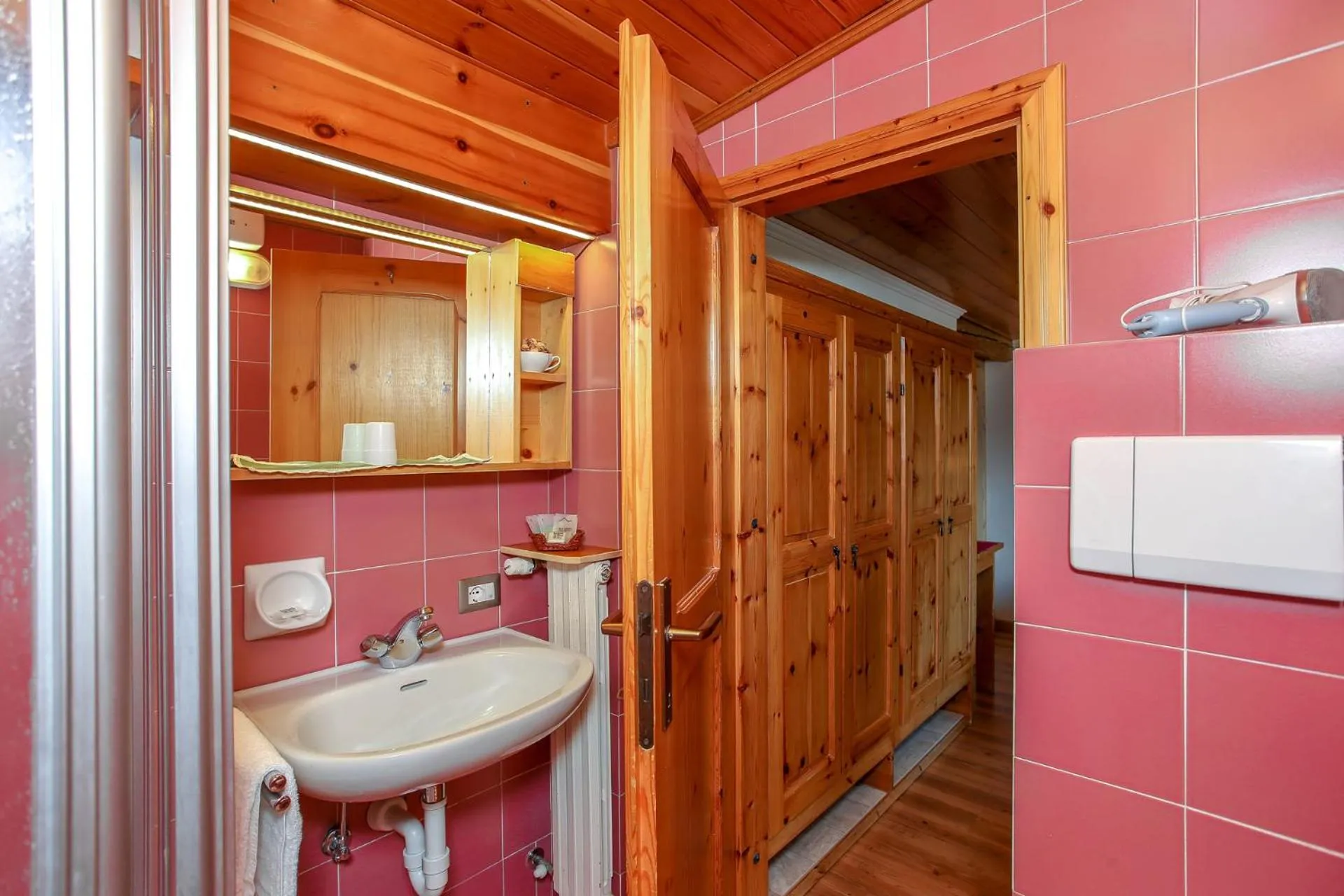 Bathroom in Albergo Adele