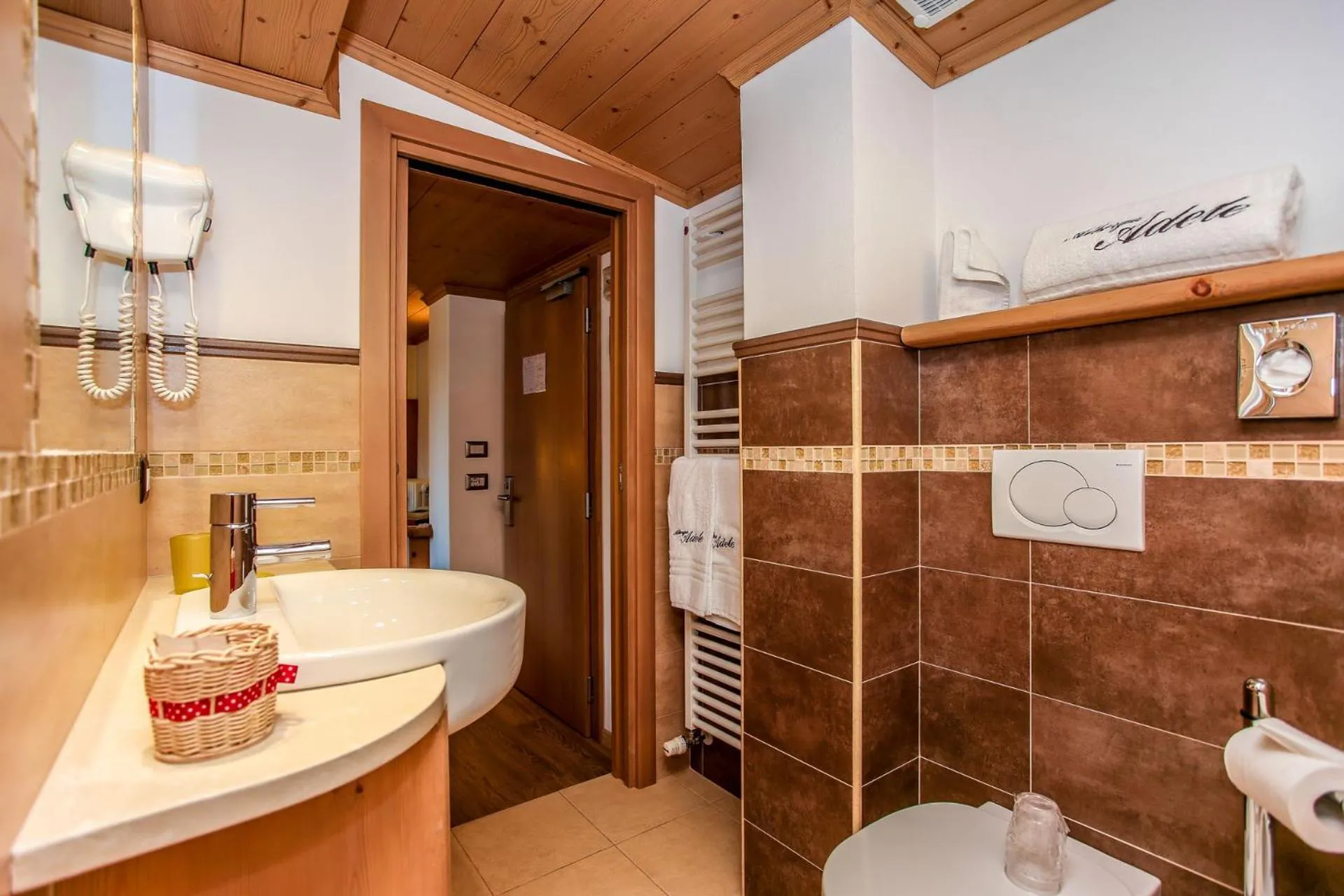 Bathroom in Albergo Adele
