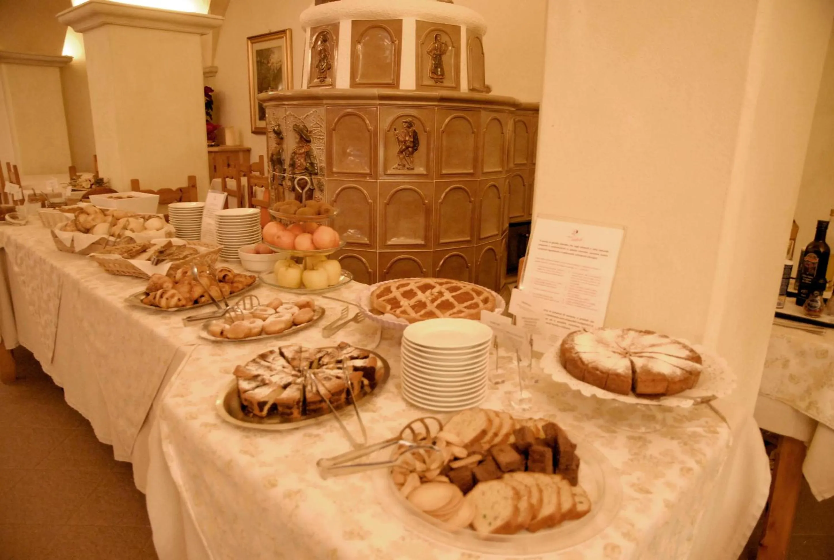 Breakfast in Albergo Adele