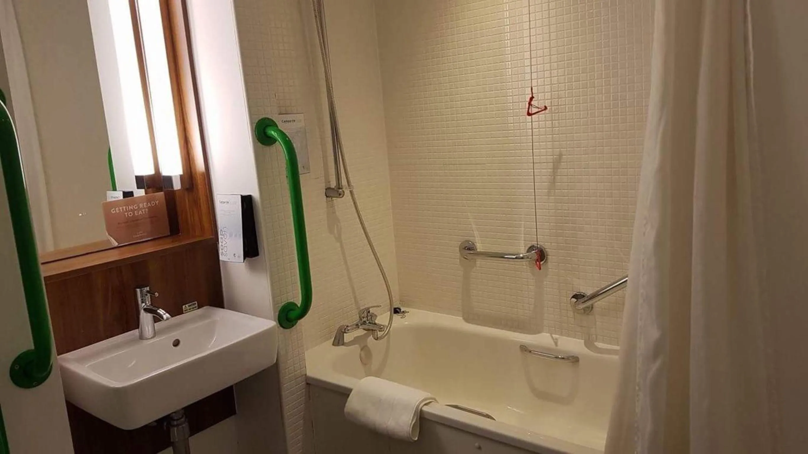 Bathroom in Campanile Bradford