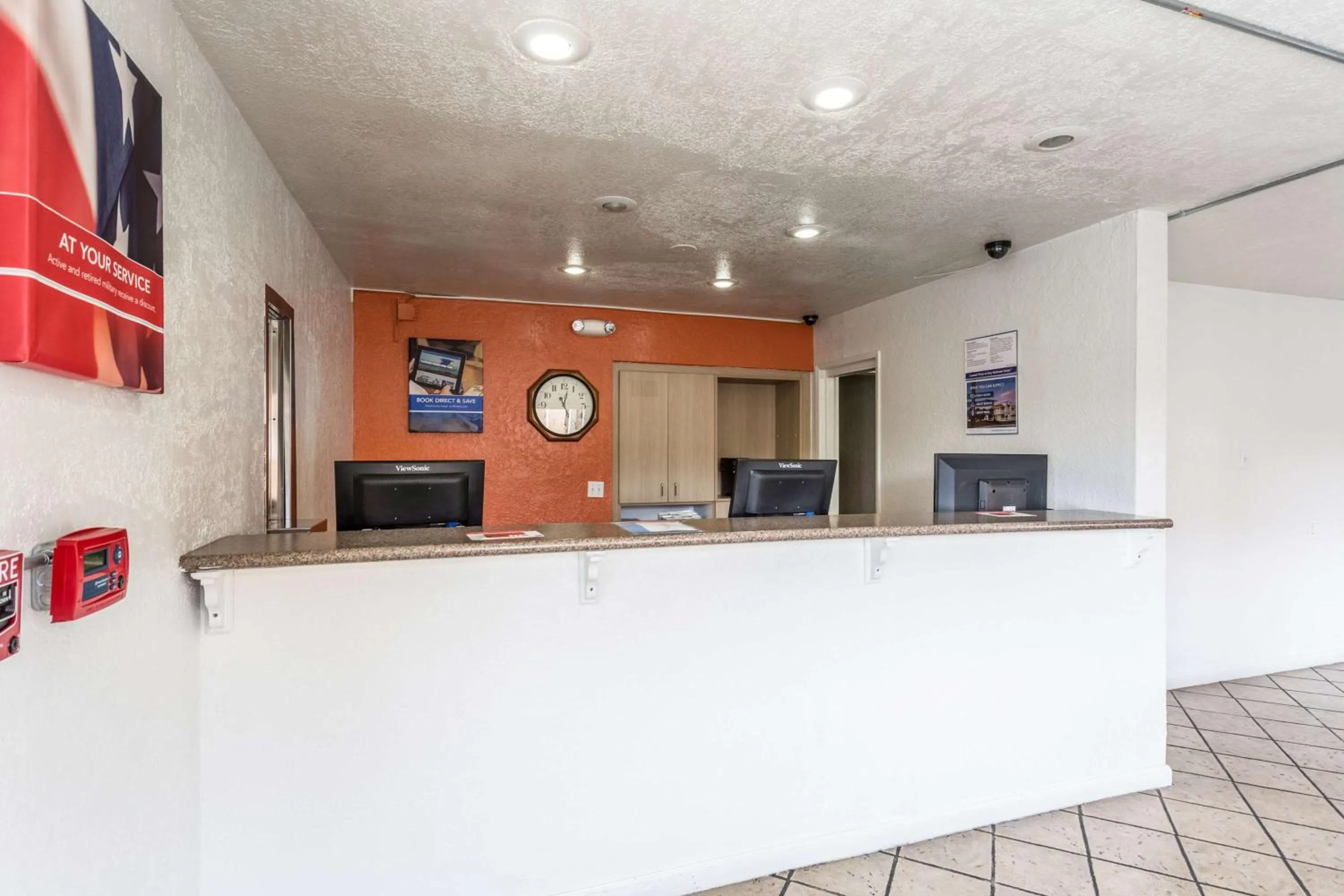 Lobby or reception in Motel 6 Albuquerque Northeast