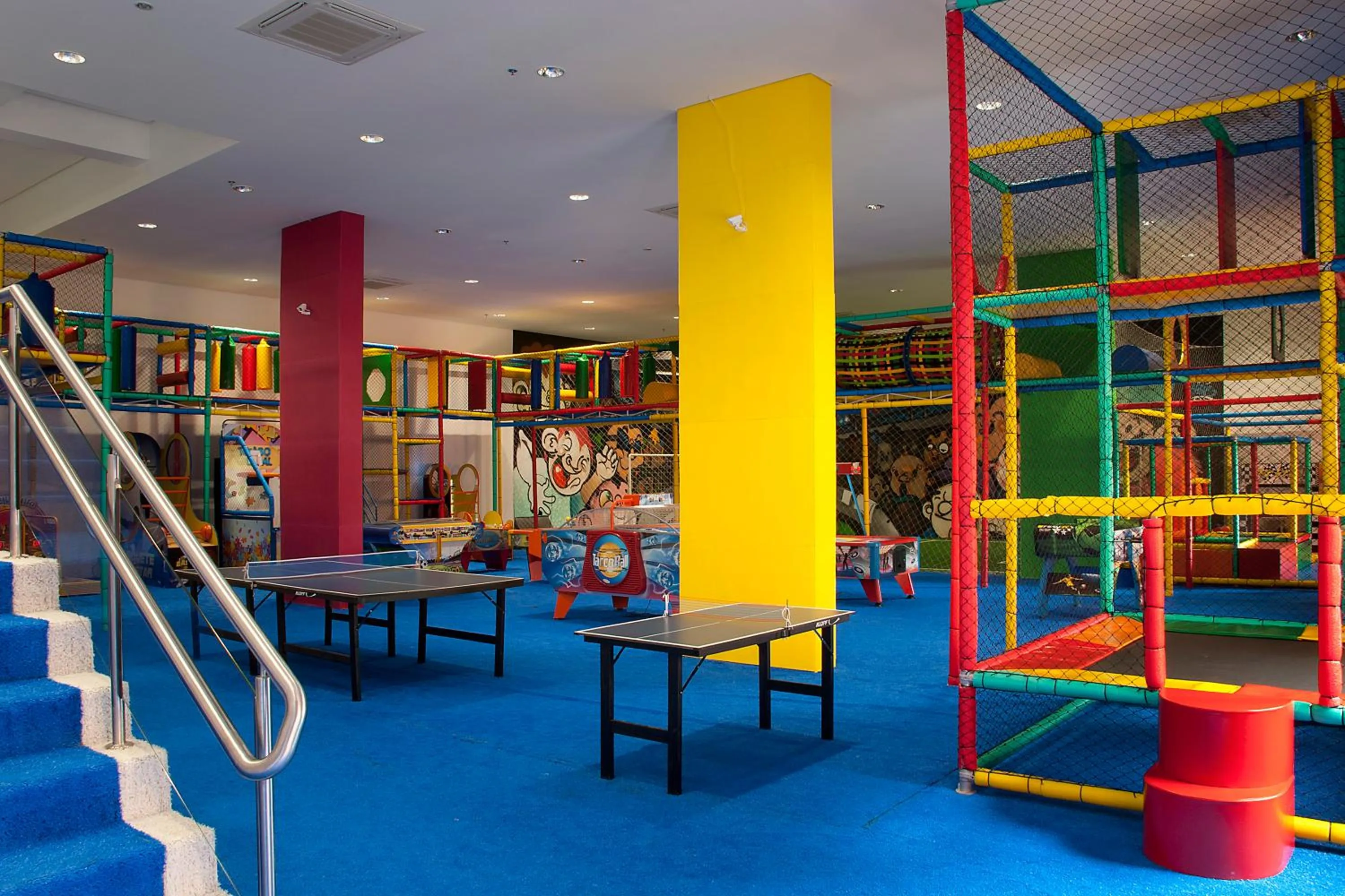 Kids's club in Master Gramado Hotel - Espaço Kids Incrível