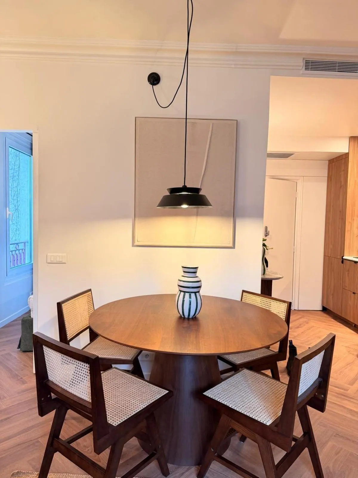 Mithouard Apartments