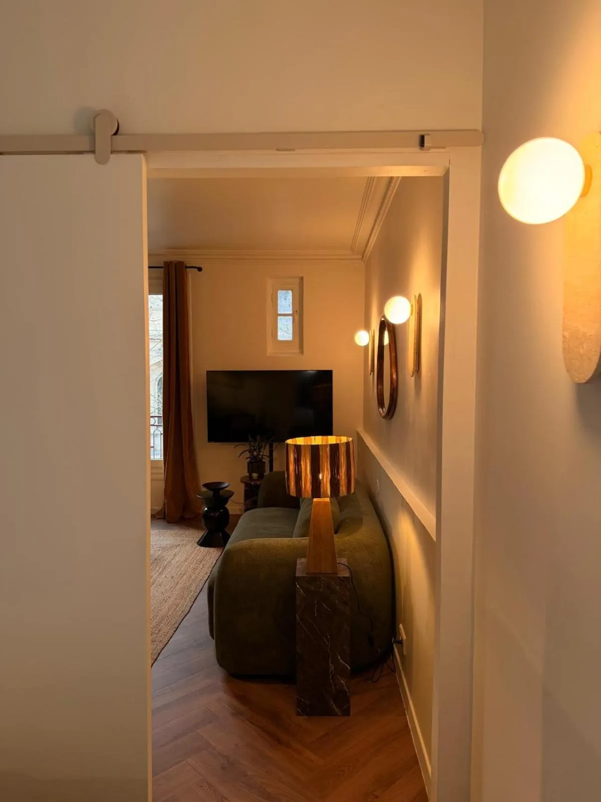 Mithouard Apartments