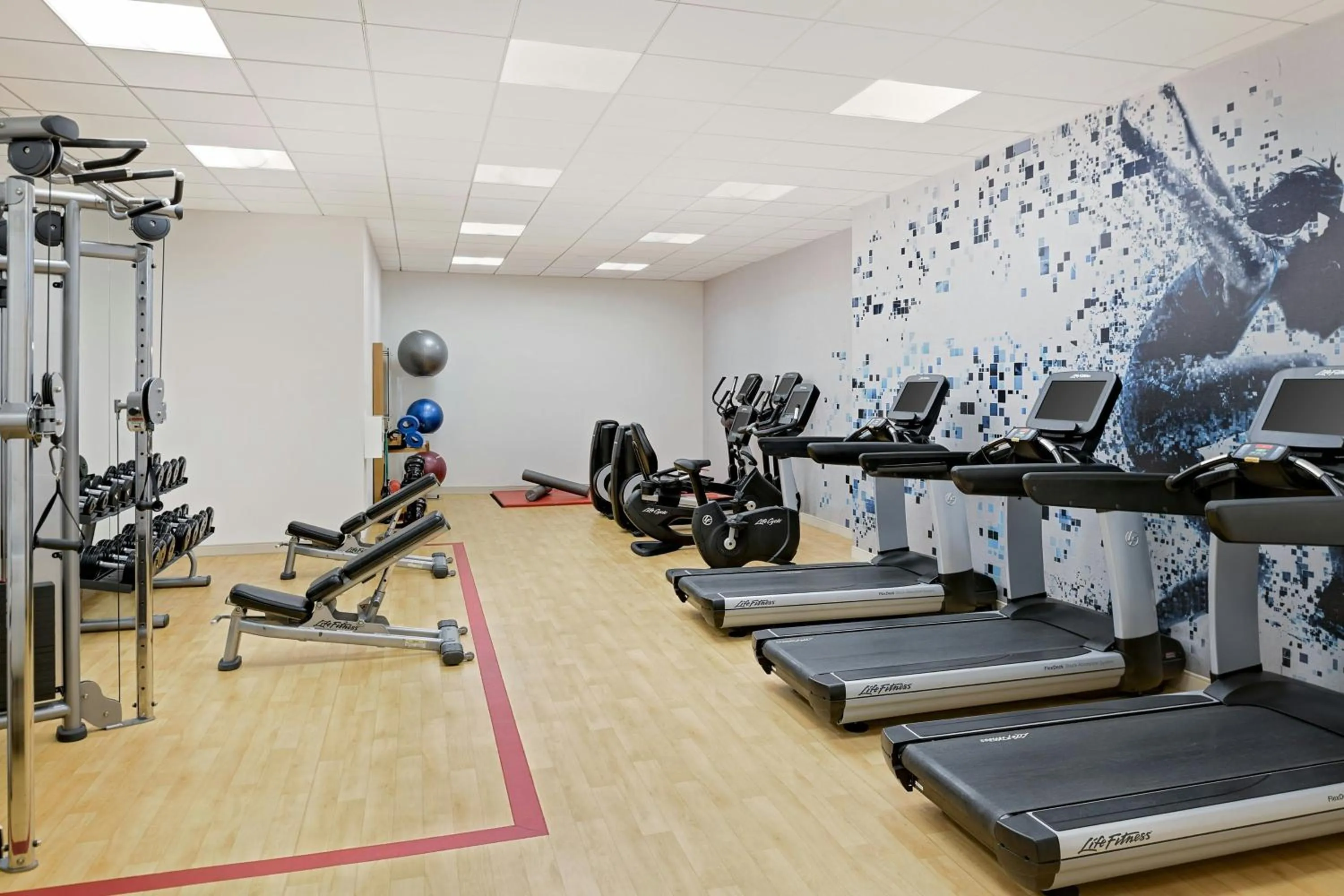 Fitness centre/facilities in Sheraton Cerritos