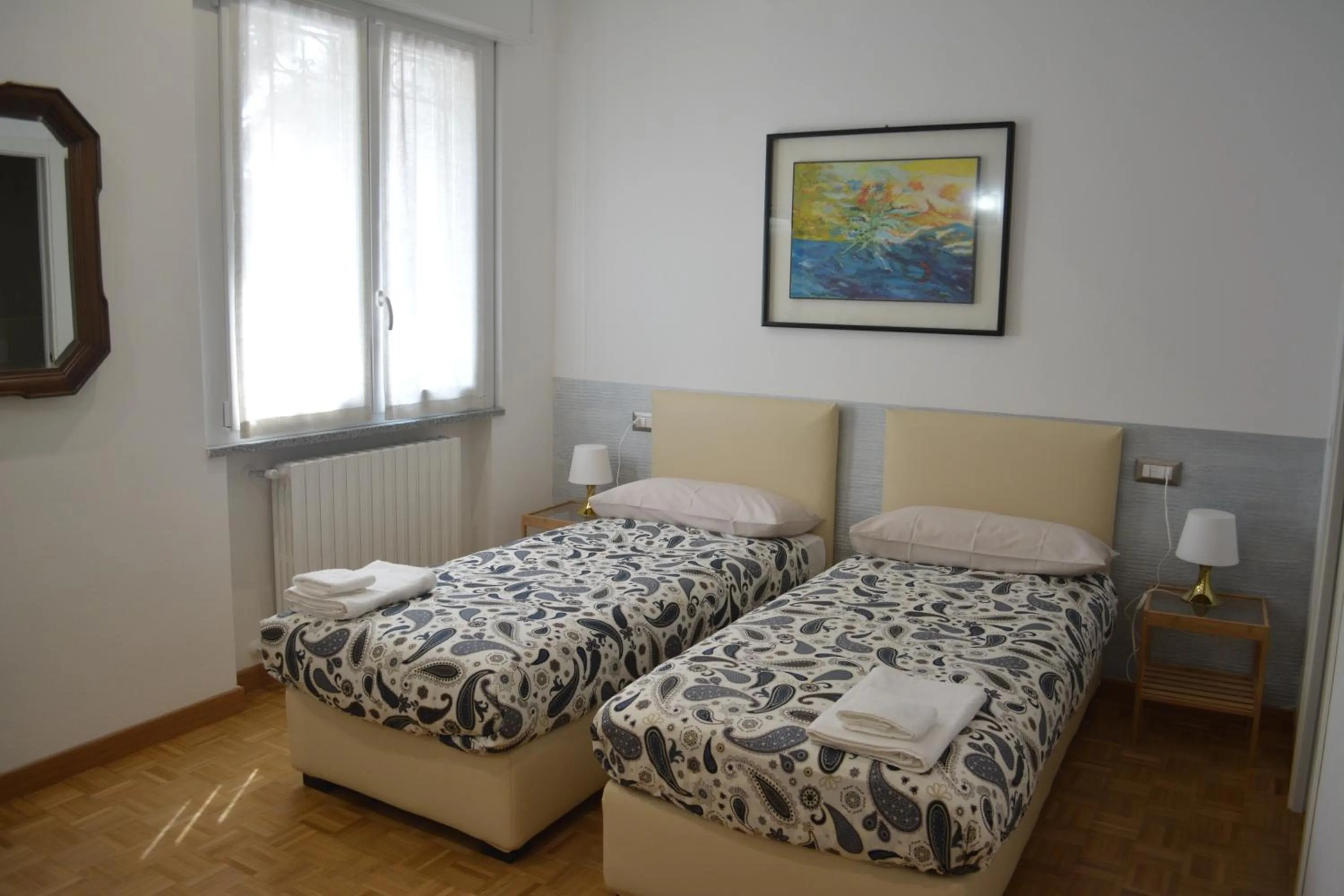 Photo of the whole room in La Scala Rho B&B