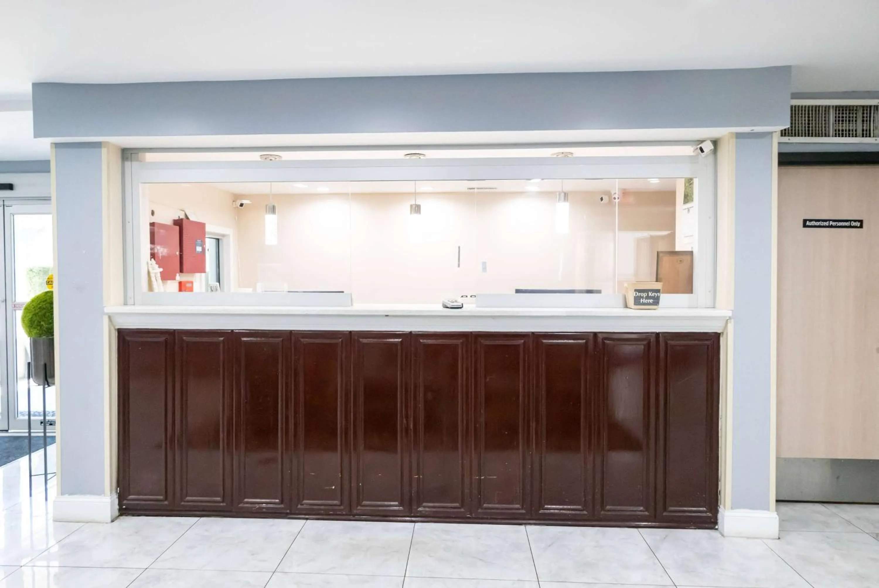 Lobby or reception in Baymont by Wyndham College Park Atlanta Airport South