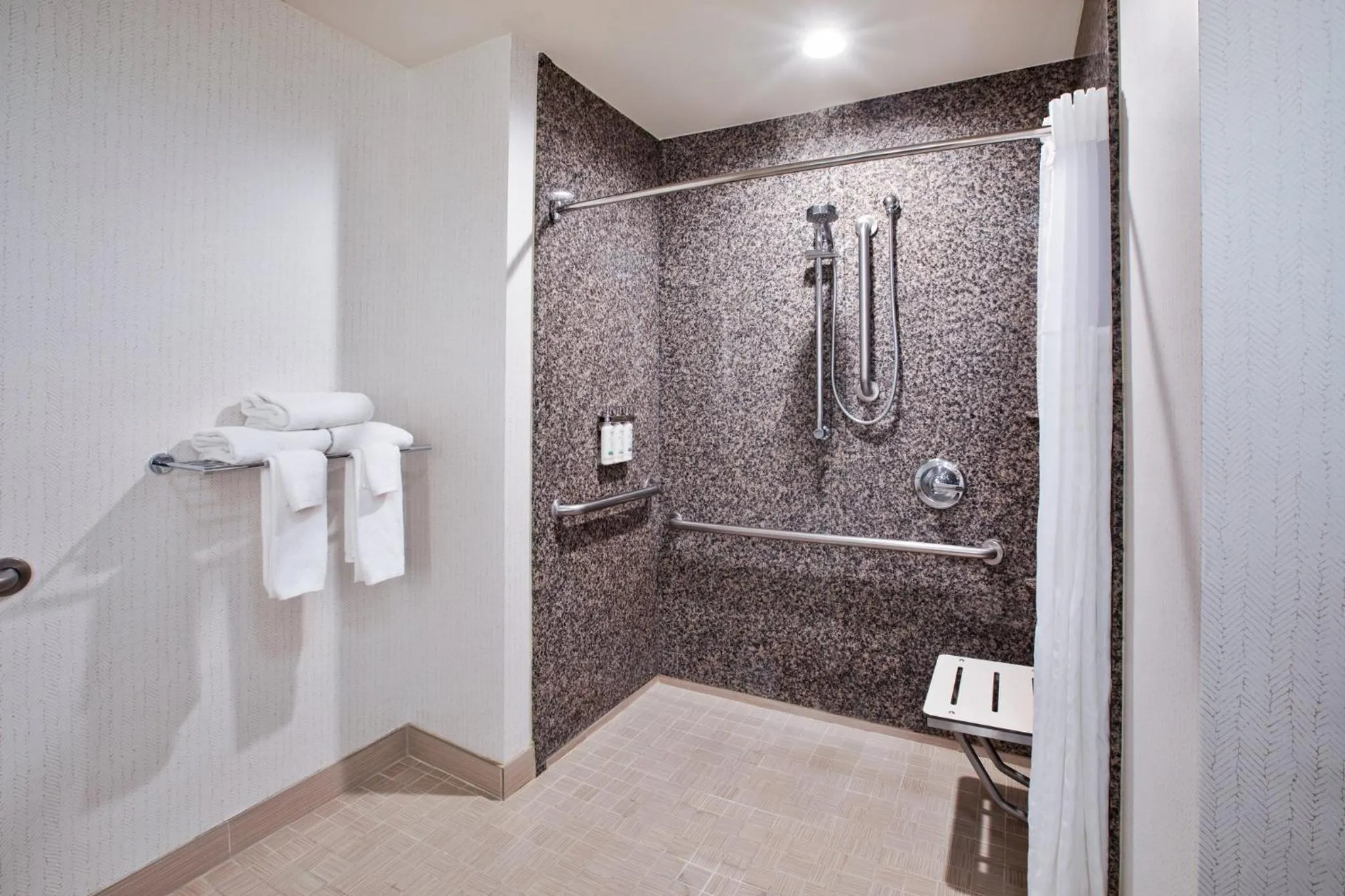 Photo of the whole room in Holiday Inn Ontario Airport - California by IHG