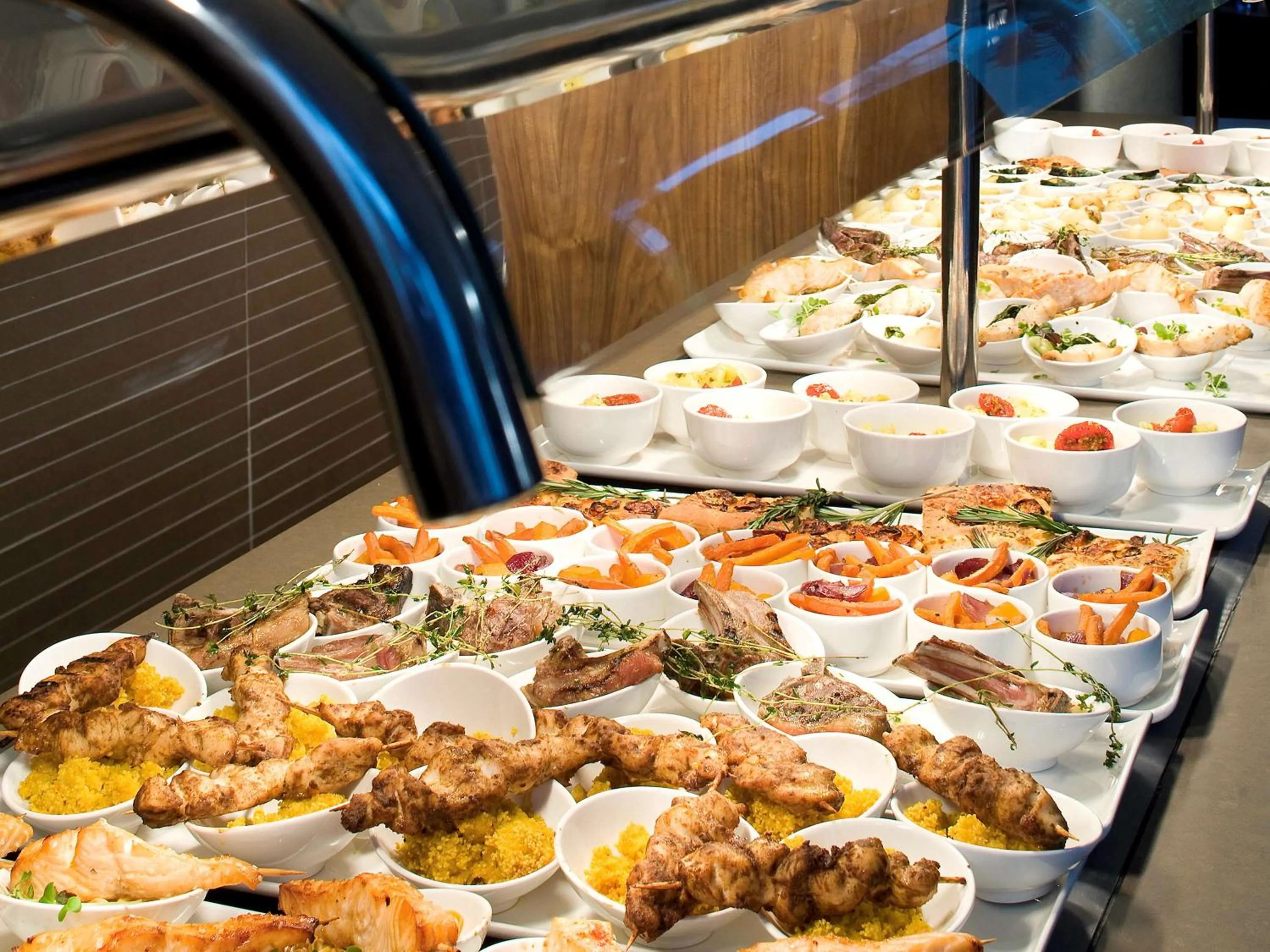 Restaurant/places to eat in Novotel Edinburgh Park