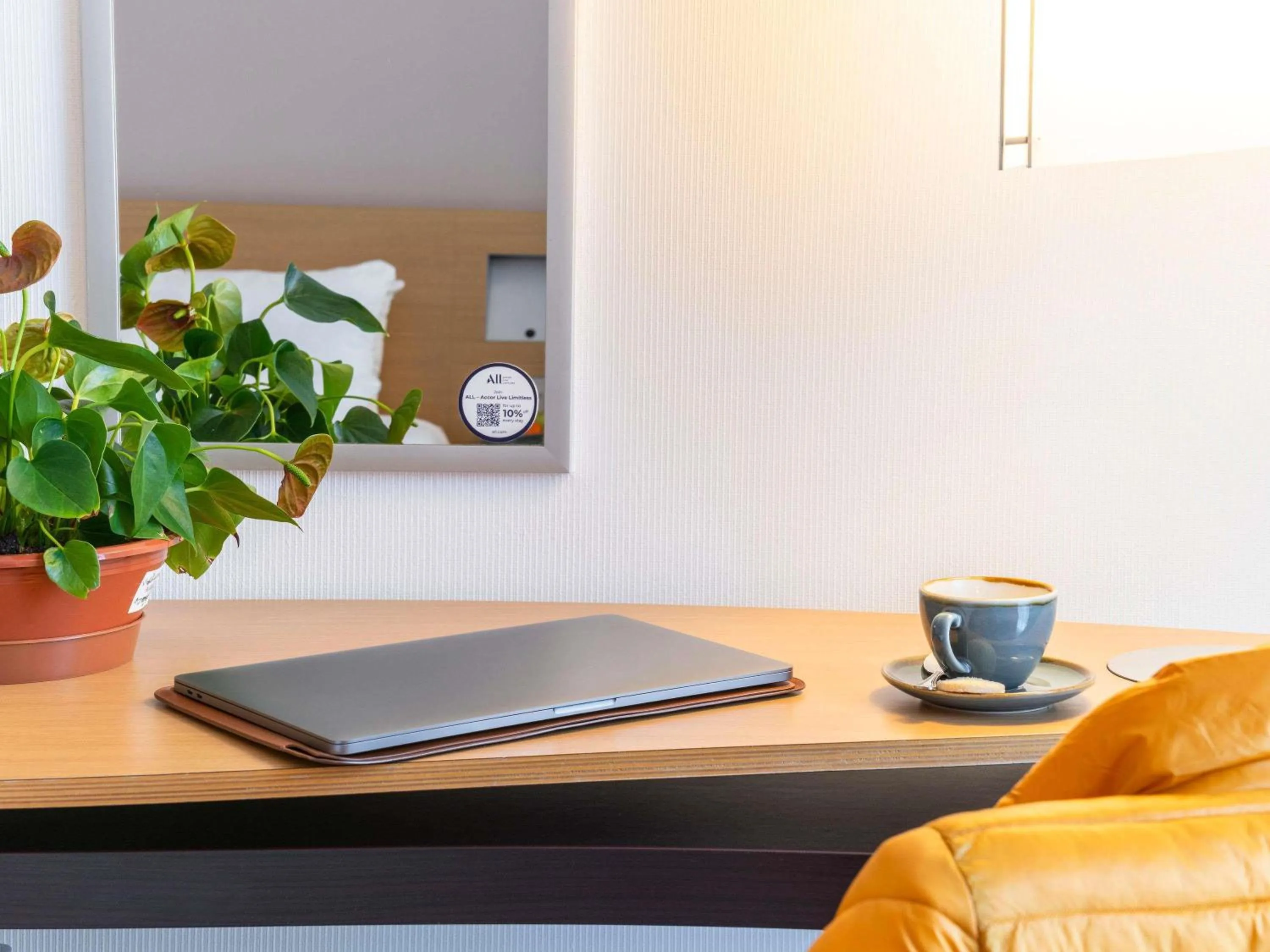 Bedroom in Novotel Edinburgh Park