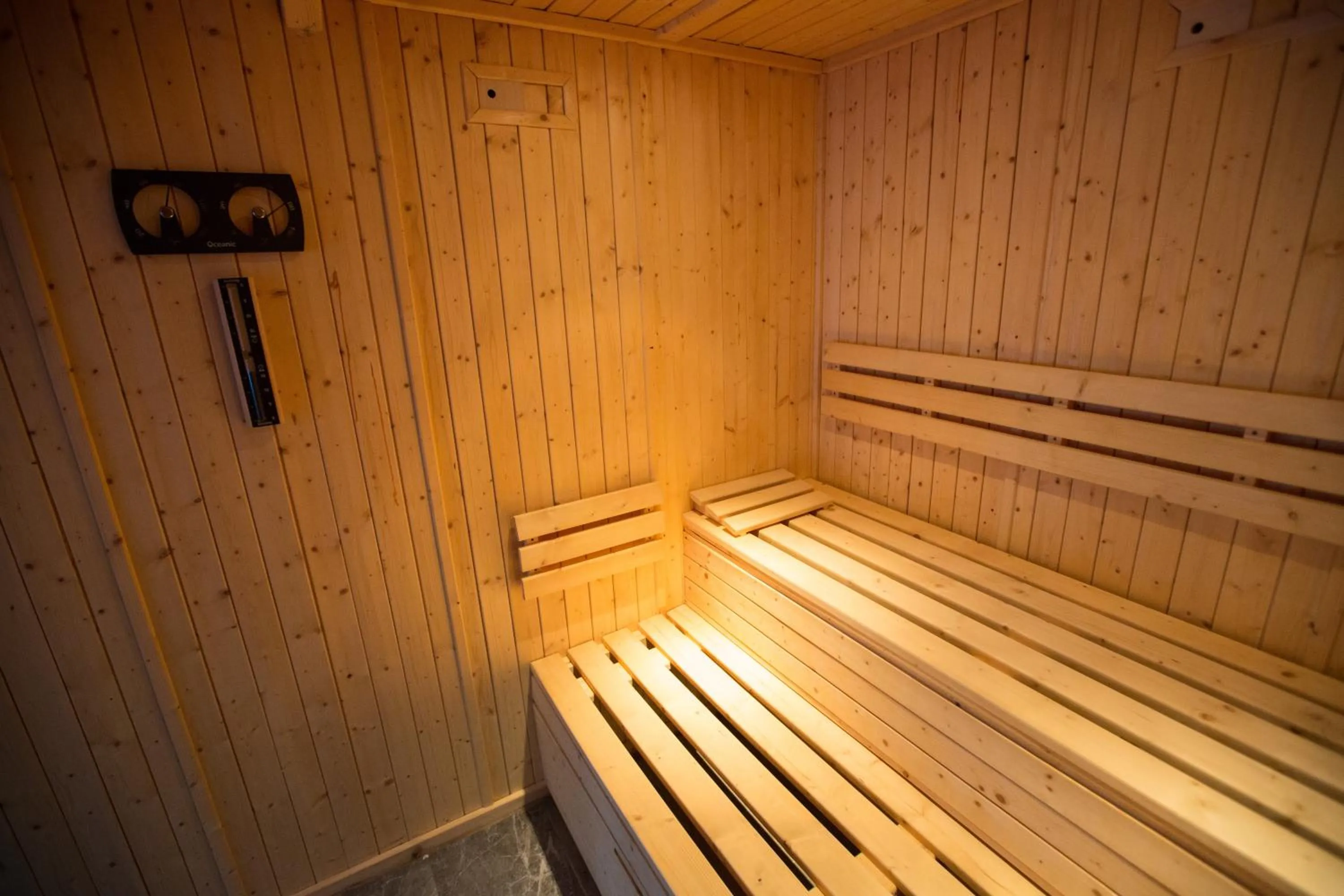 Sauna in Novotel Edinburgh Park