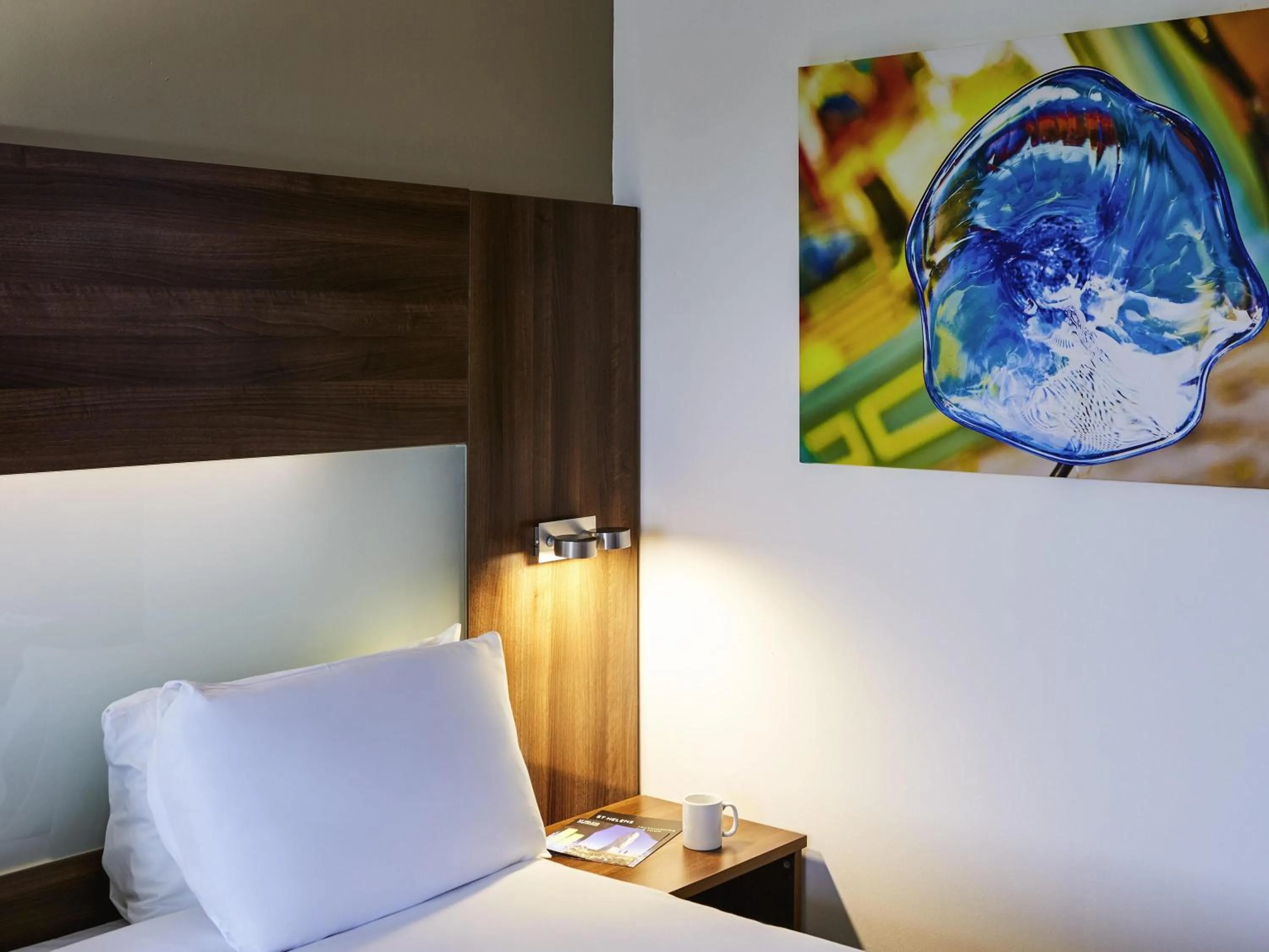 Bedroom, Bed in Mercure St Helens