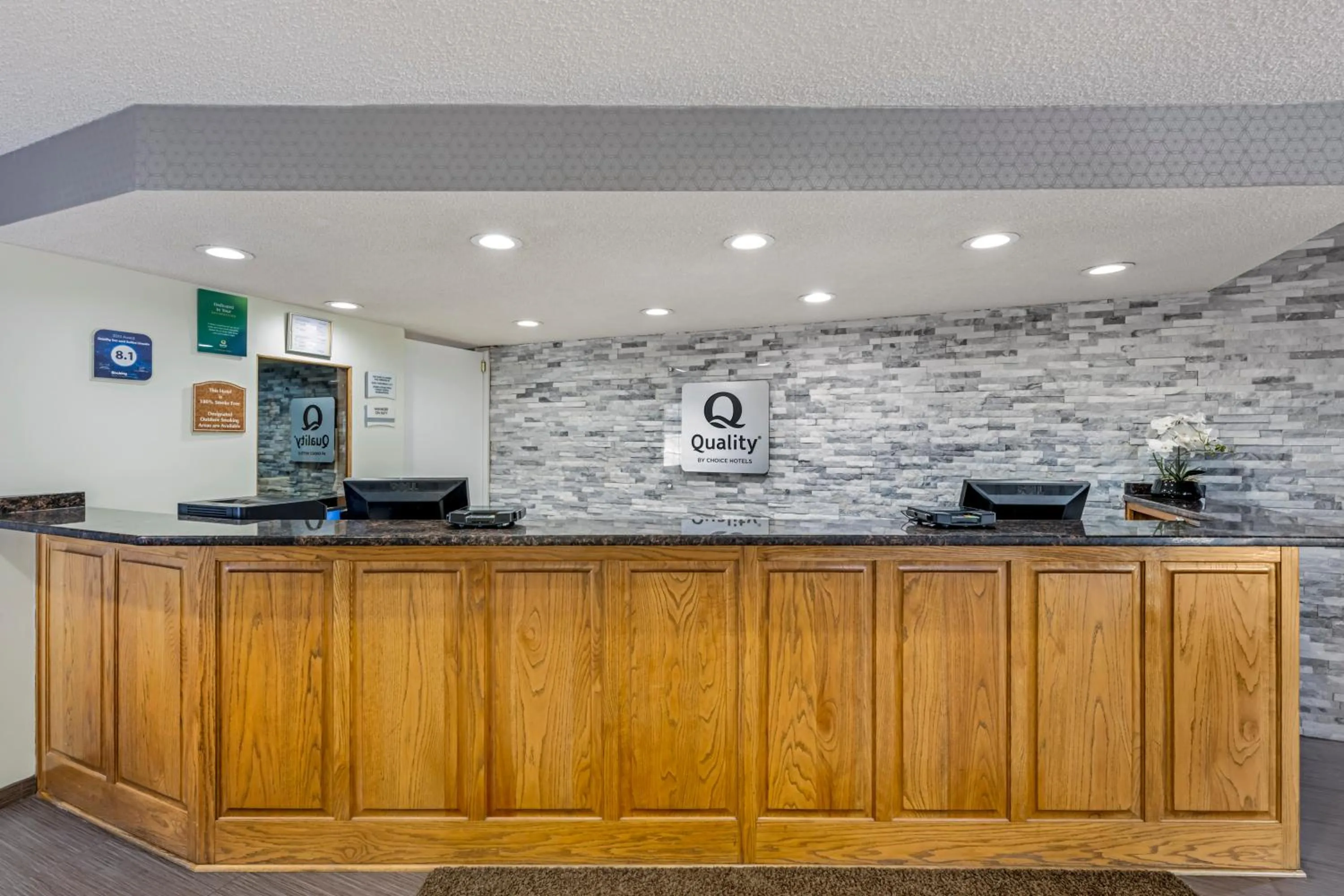 Lobby or reception in Quality Inn & Suites Lincoln South