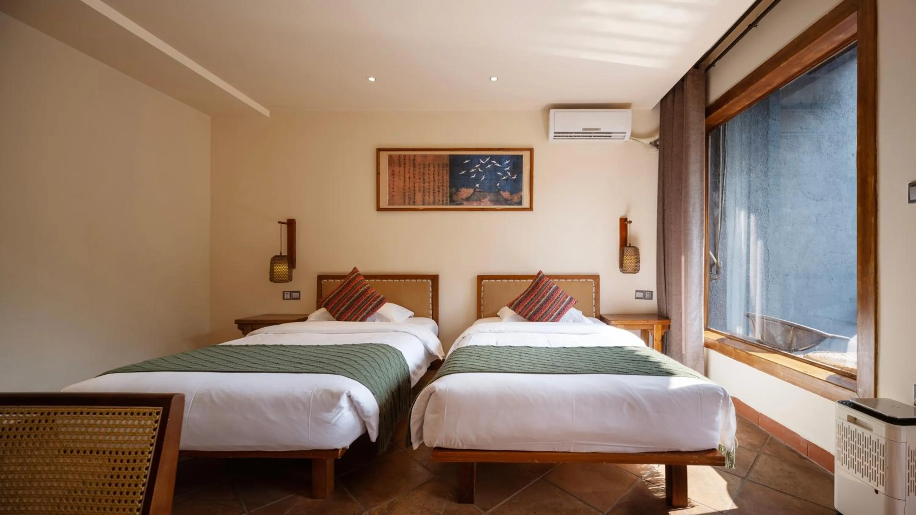 Photo of the whole room, Bed in Moondance Boutique Resort