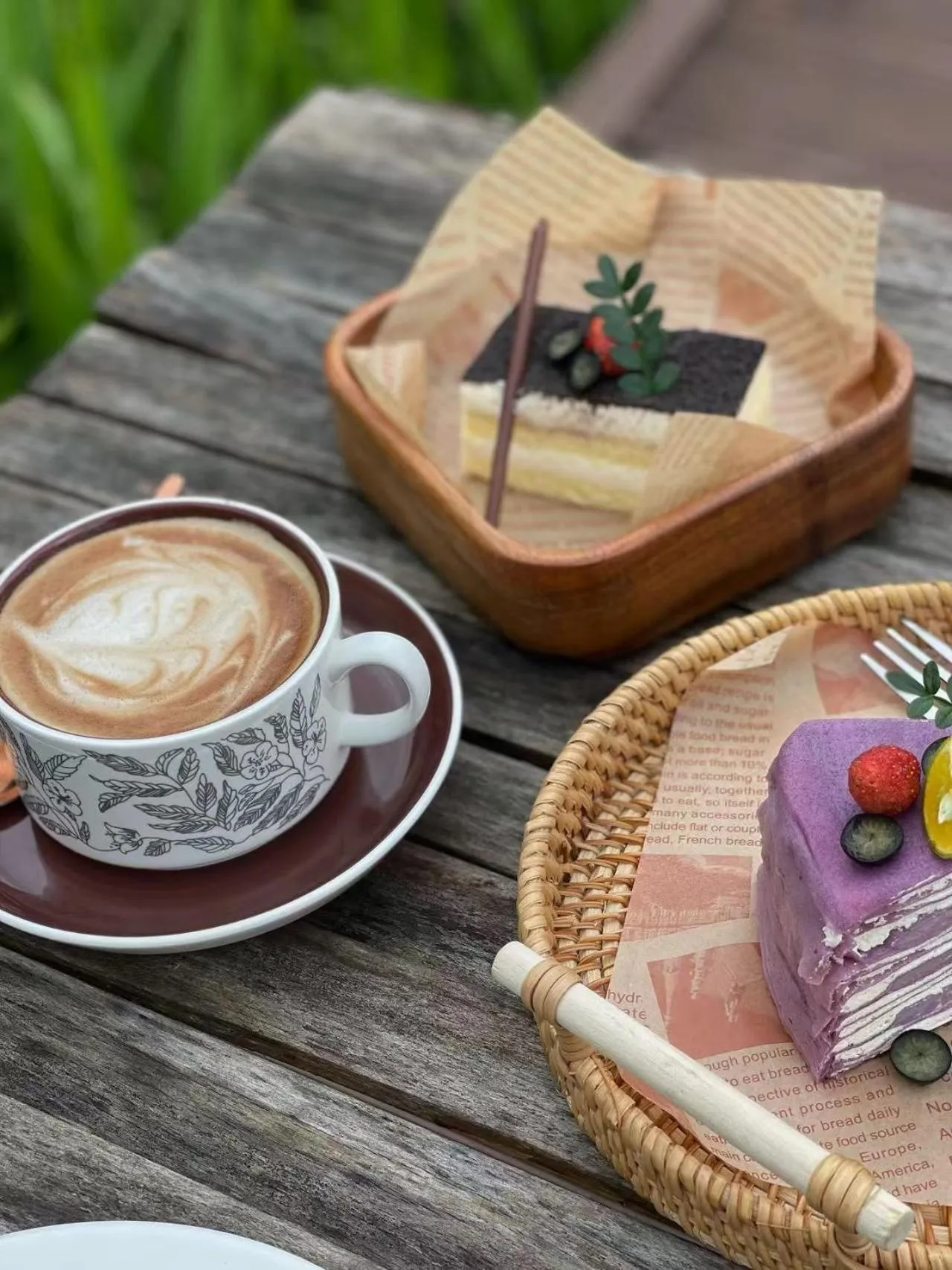 Food and drinks in Moondance Boutique Resort