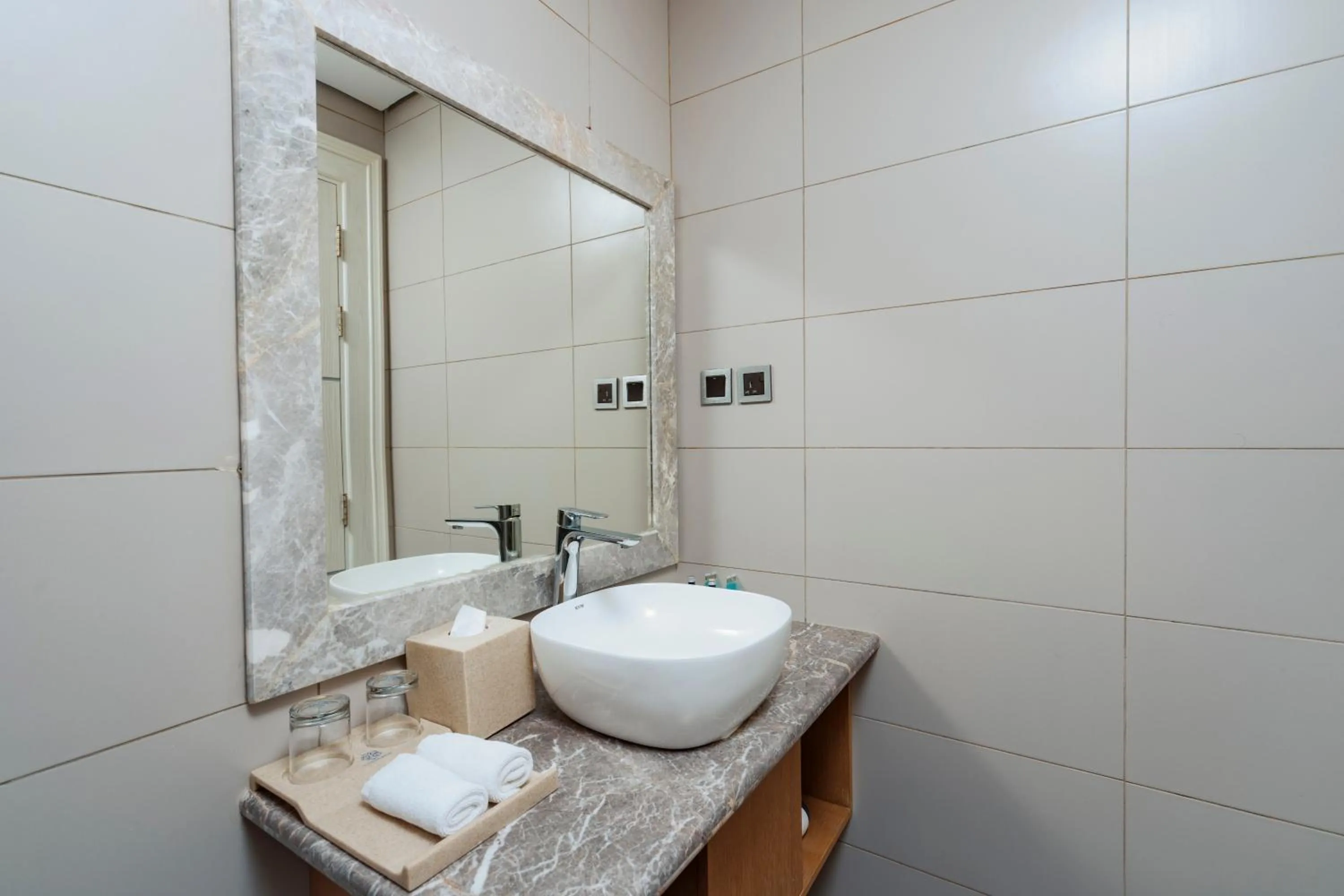 Toilet in Gulanar Hotel