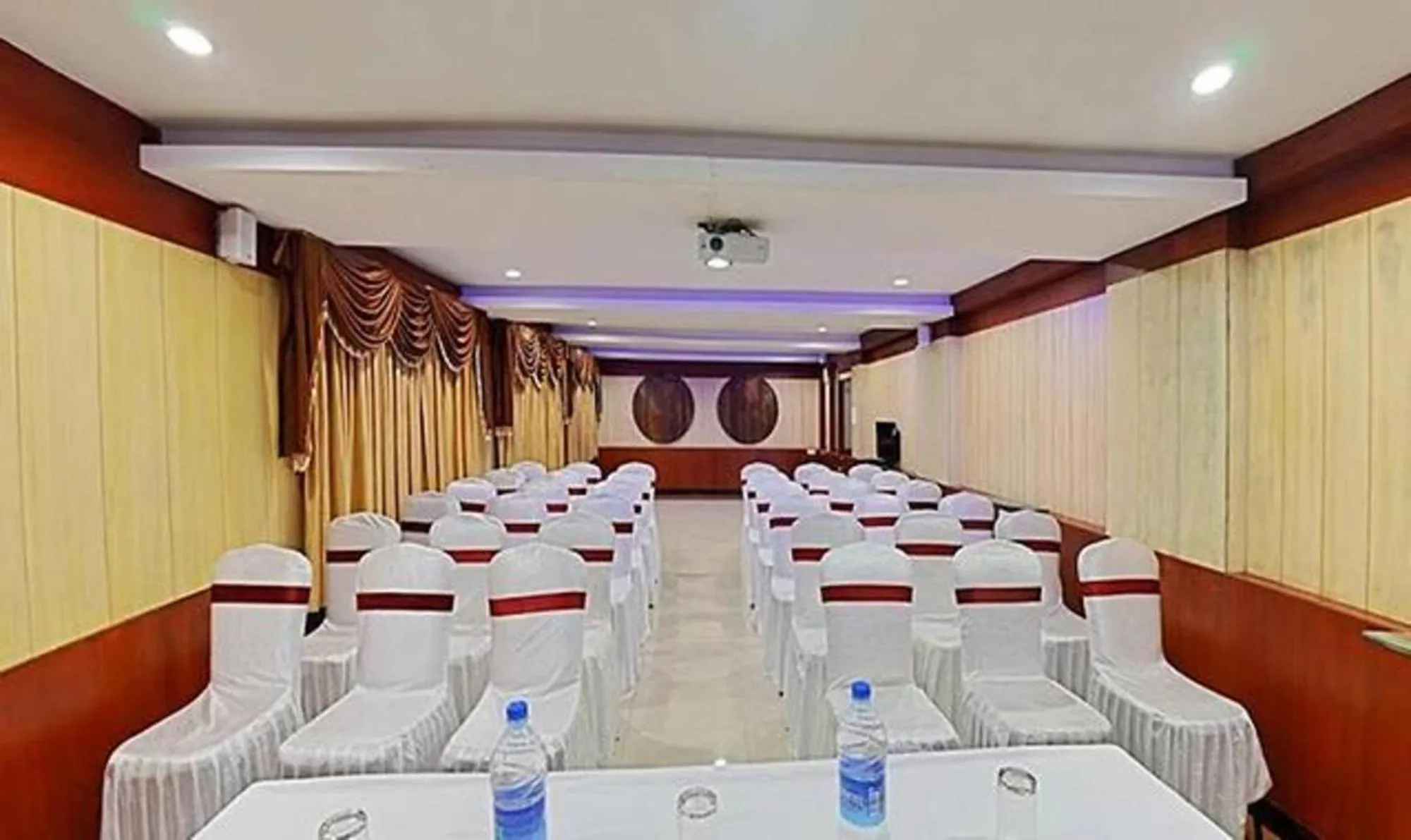 Banquet/Function facilities in PonmariResidency