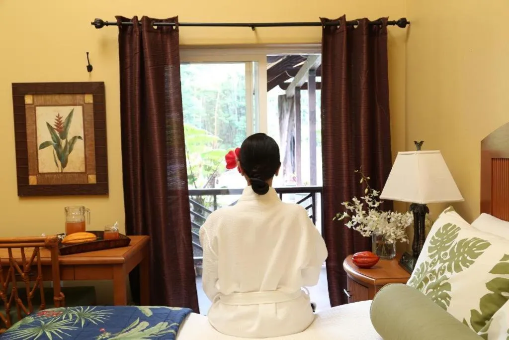 Bedroom in Hawaiian Sanctuary Eco Retreat Center