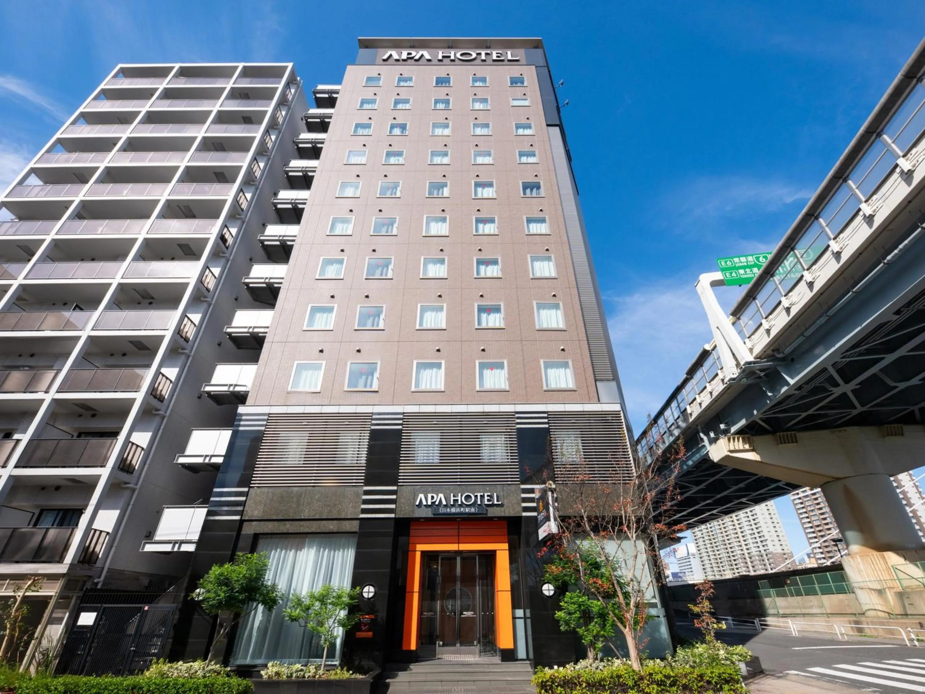 Property building in APA Hotel Nihonbashi Hamacho Ekiminami
