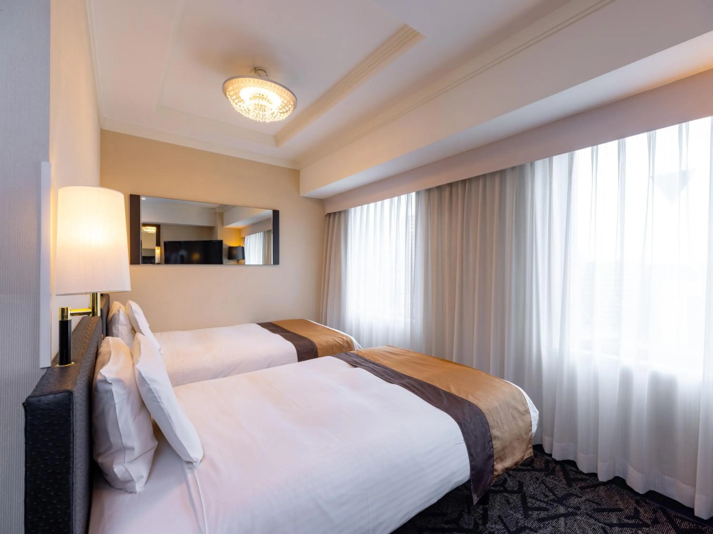 Photo of the whole room, Bed in APA Hotel Nihonbashi Hamacho Ekiminami