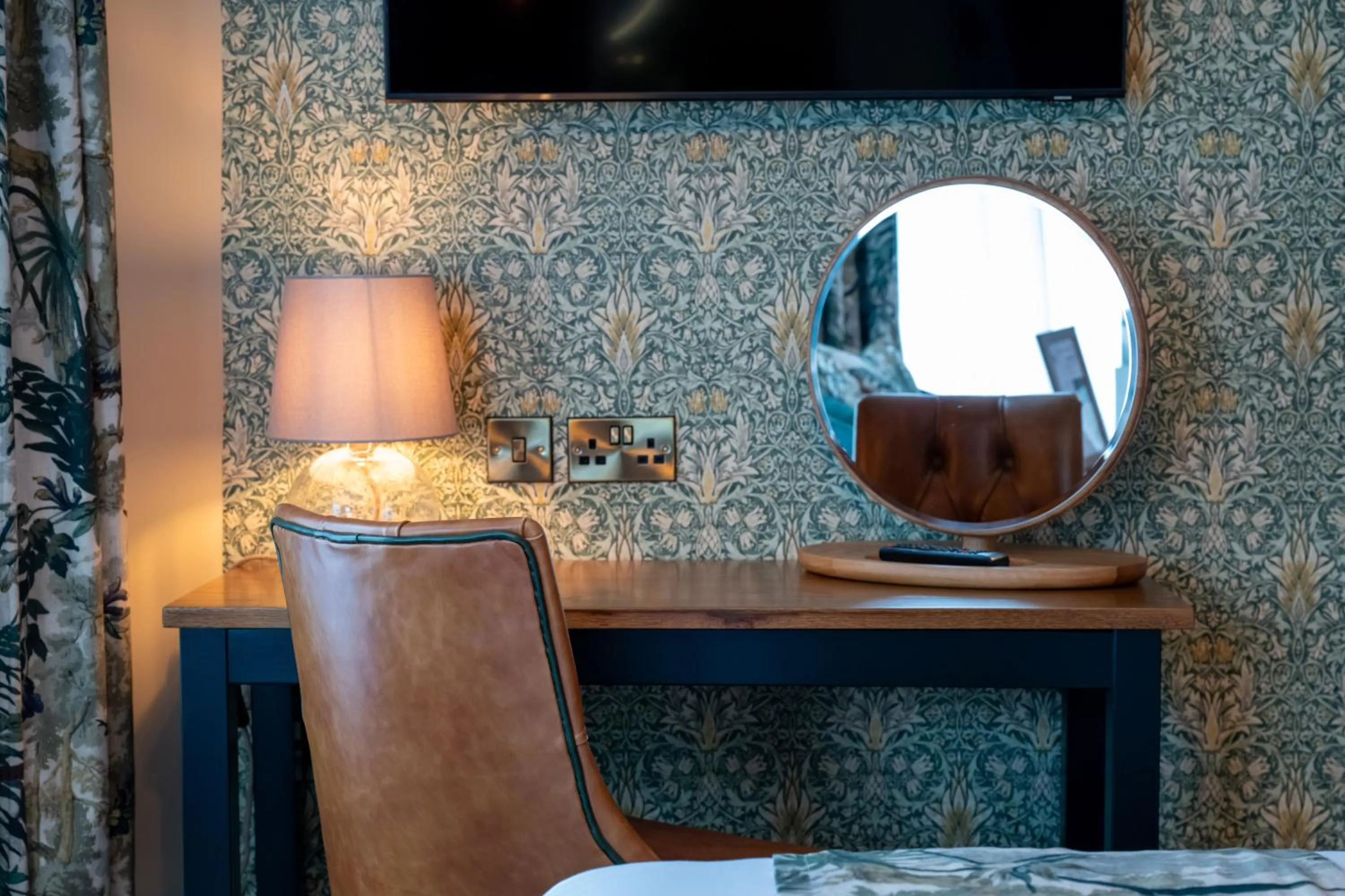 Seating area in Wheatsheaf Hotel by Chef & Brewer Collection