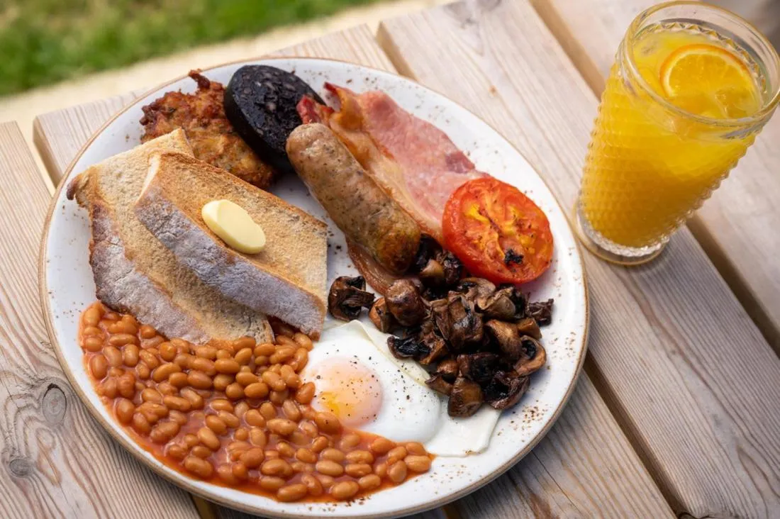 Breakfast in Wheatsheaf Hotel by Chef & Brewer Collection