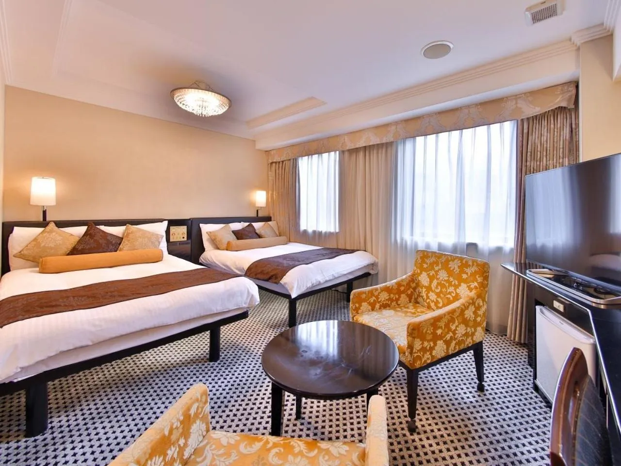 Photo of the whole room, Bed in APA Hotel Tsukiji Ekiminami