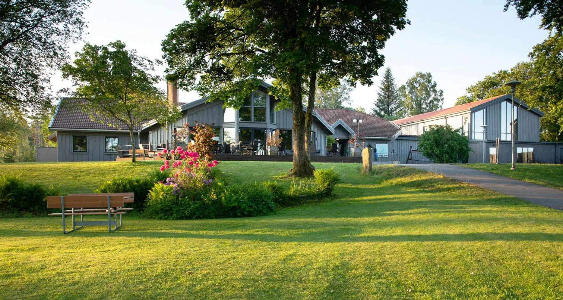 Property building in Hotell Lassalyckan