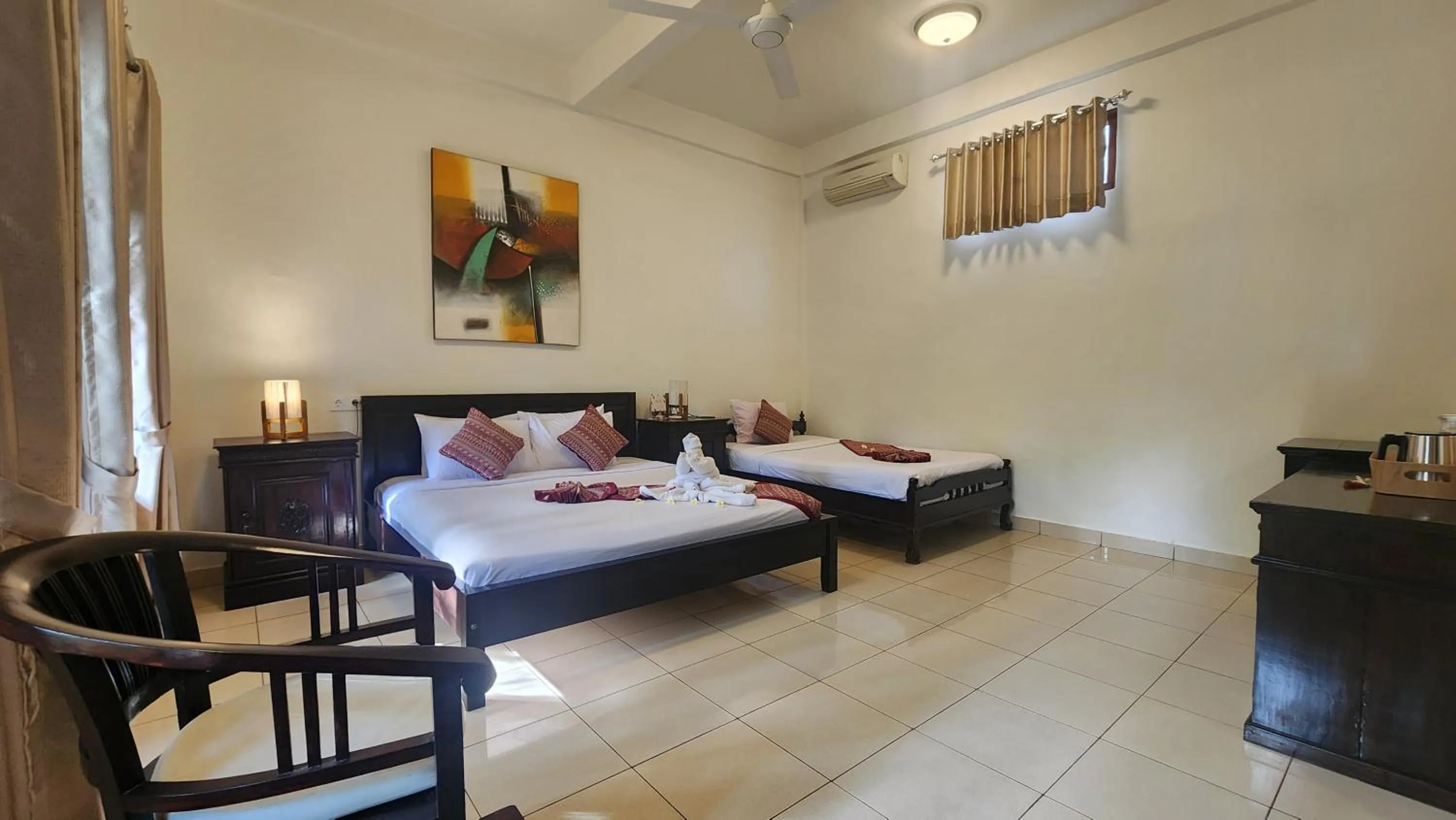 Bed in Suma Beach Hotel