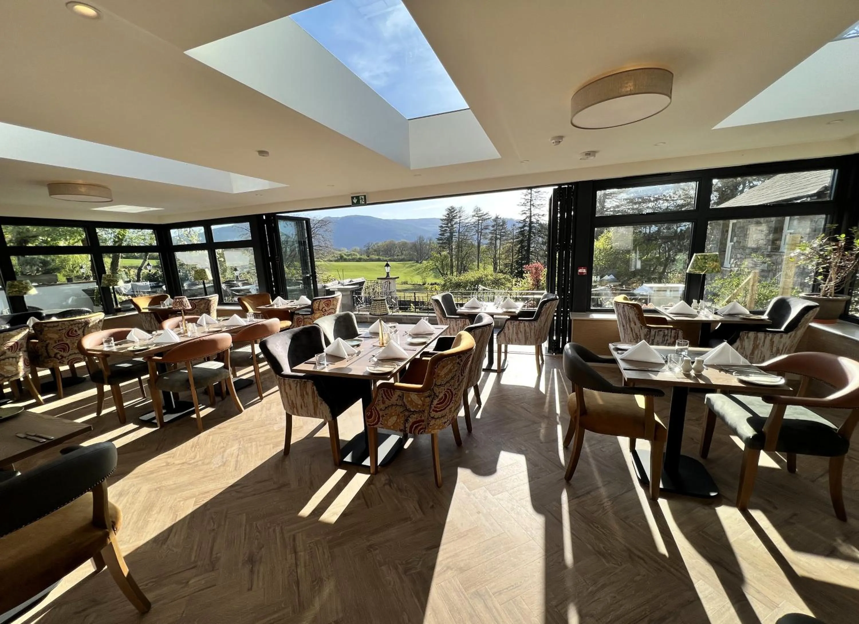 Restaurant/places to eat in Ravenstone Lodge Country House Hotel