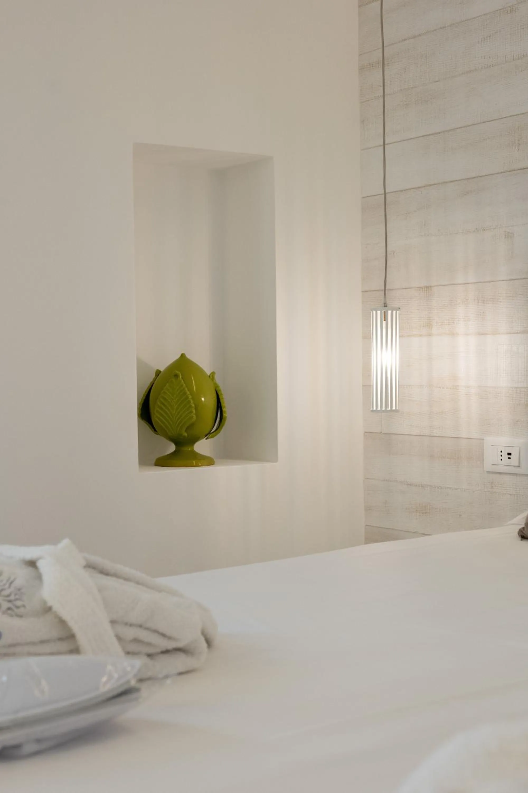 Decorative detail, Bed in San Lorenzo Boutique Hotel & SPA