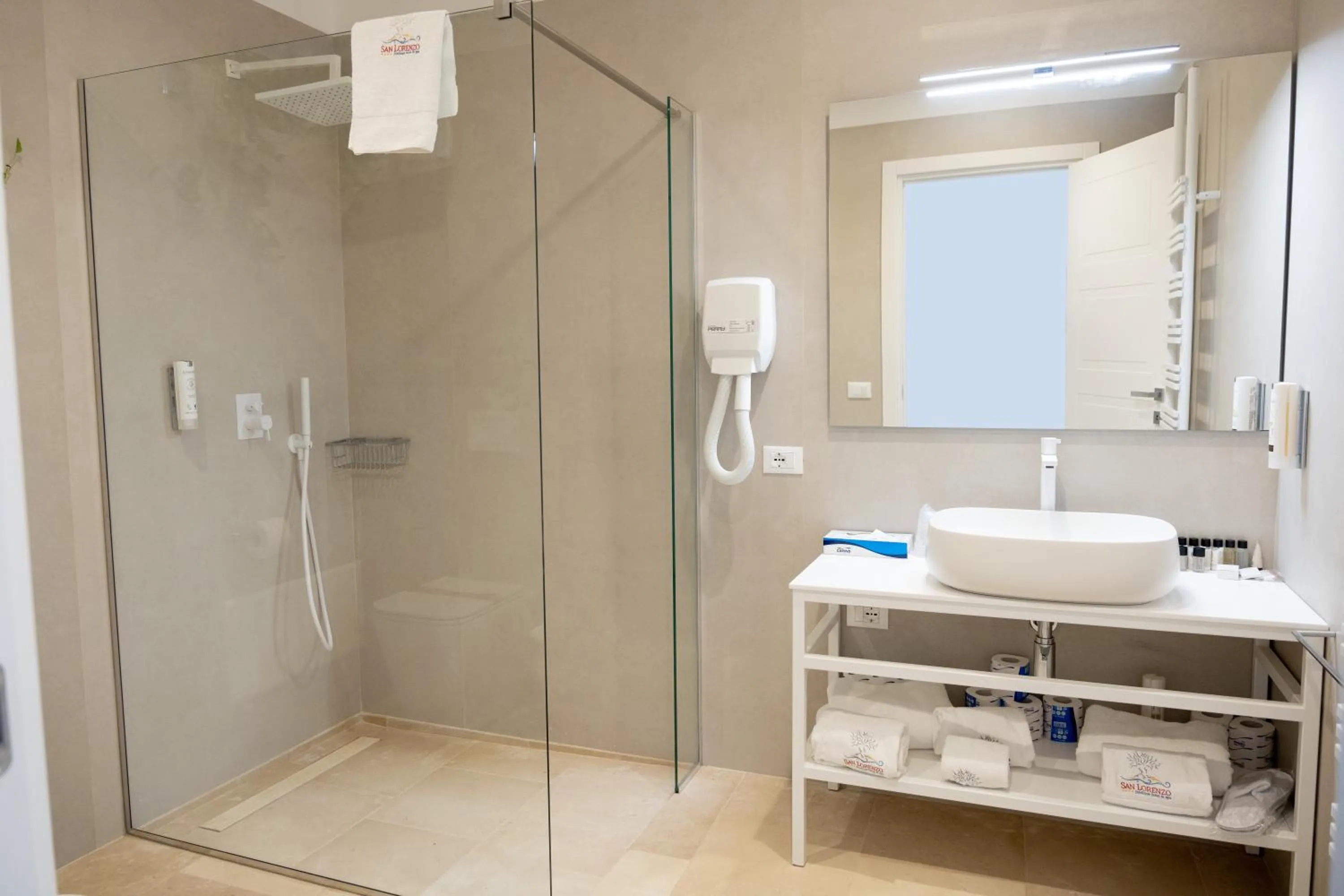 Bathroom in San Lorenzo Boutique Hotel & SPA