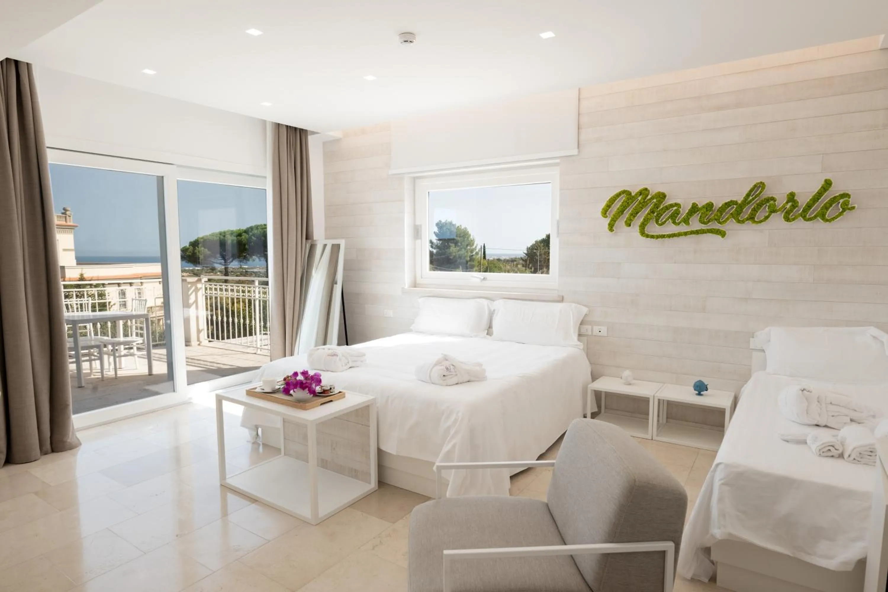 Photo of the whole room, Bed in San Lorenzo Boutique Hotel & SPA