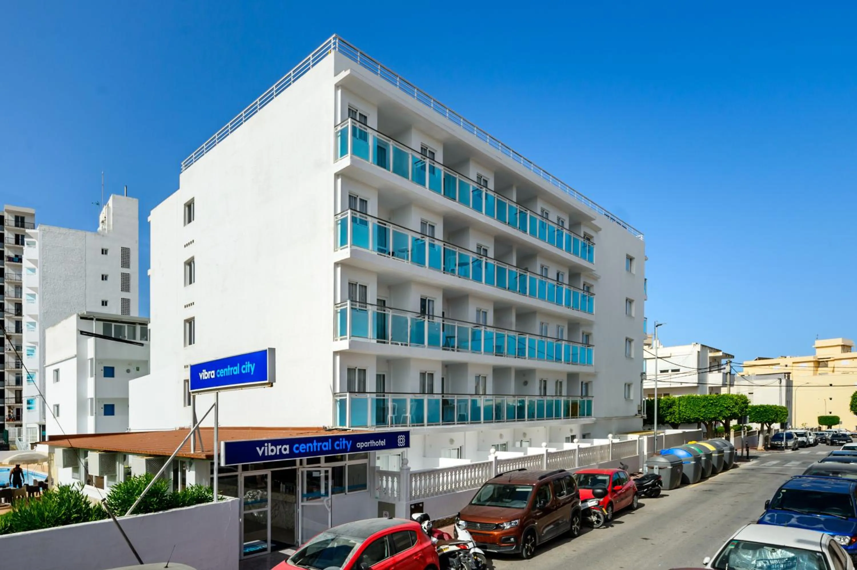 Property building in Hotel Apartamentos Vibra Central City - Adults only
