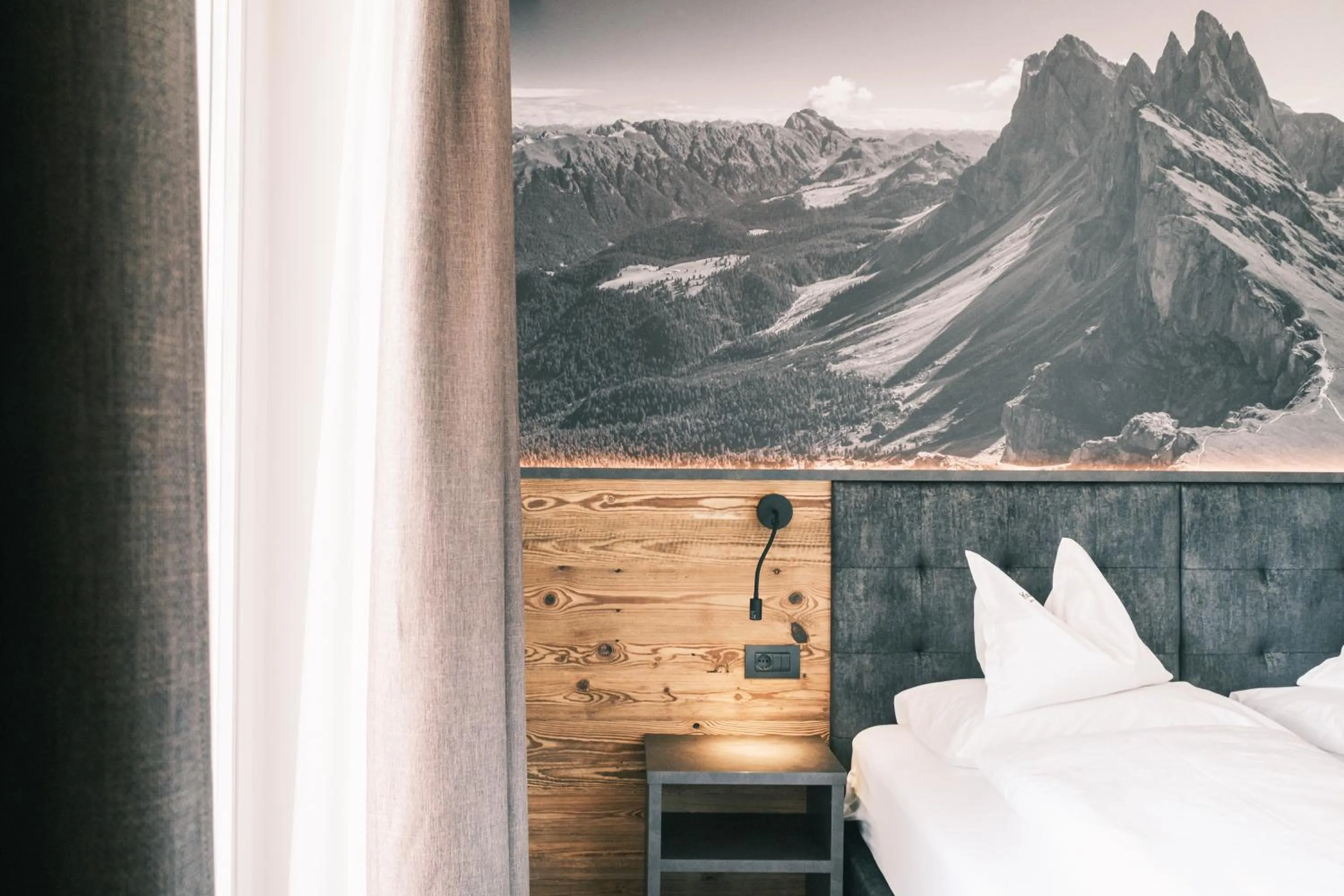 Bed in Kristiania Small Dolomites Hotel