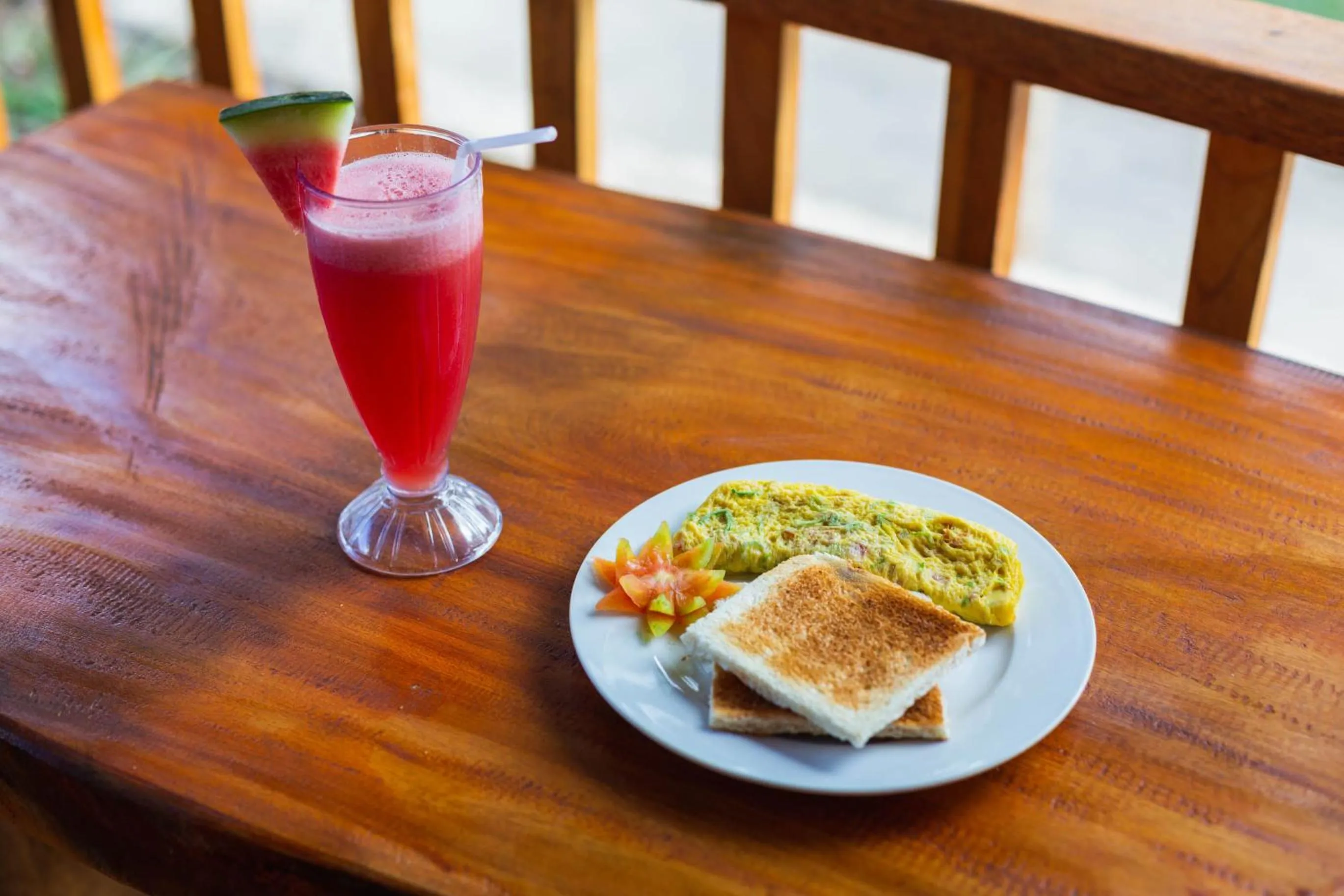 Food and drinks in Mamaras Guest House